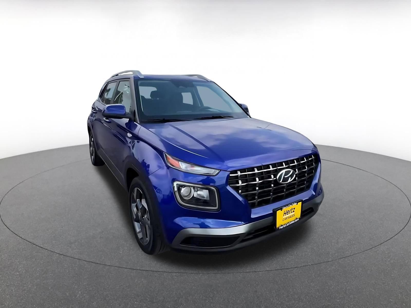 Thumbnail: 2025 Hyundai Venue - 2