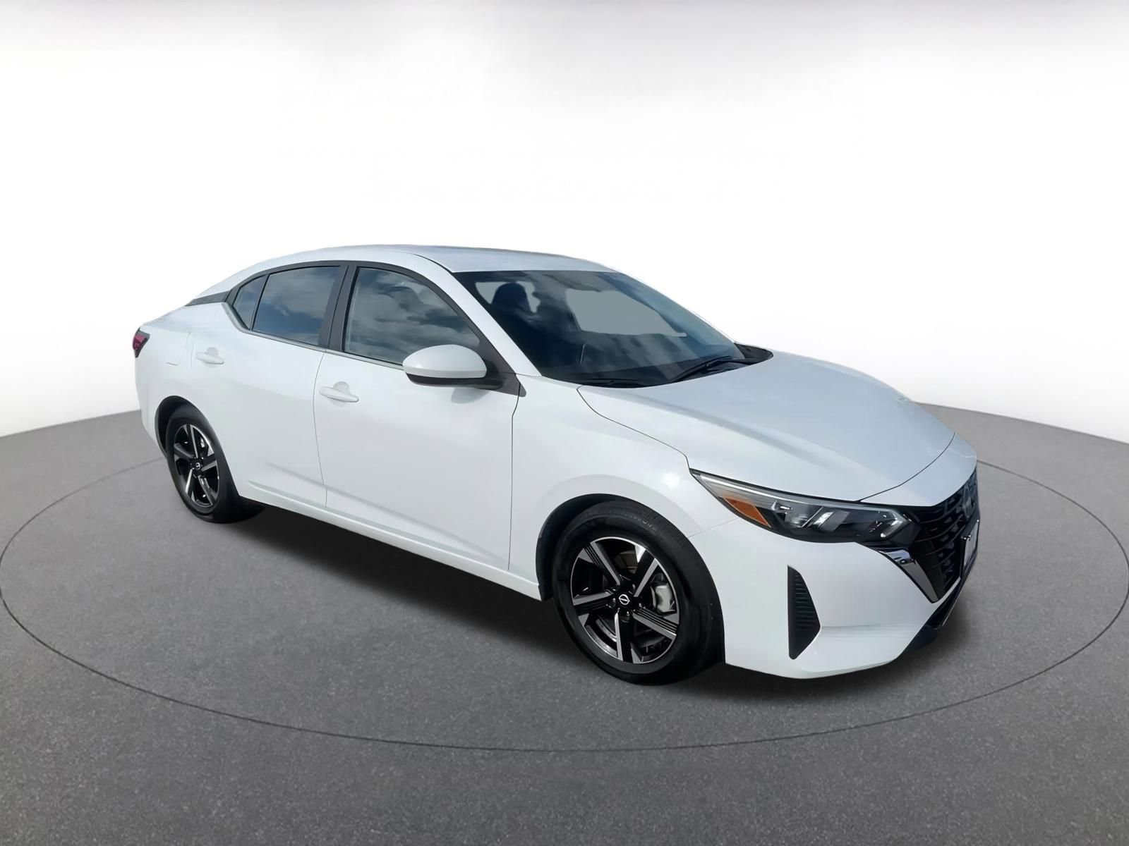 Thumbnail: 2025 Nissan Sentra - 2