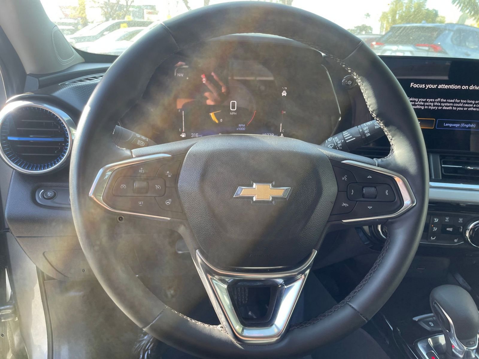 Thumbnail: 2025 Chevrolet Trax - 29