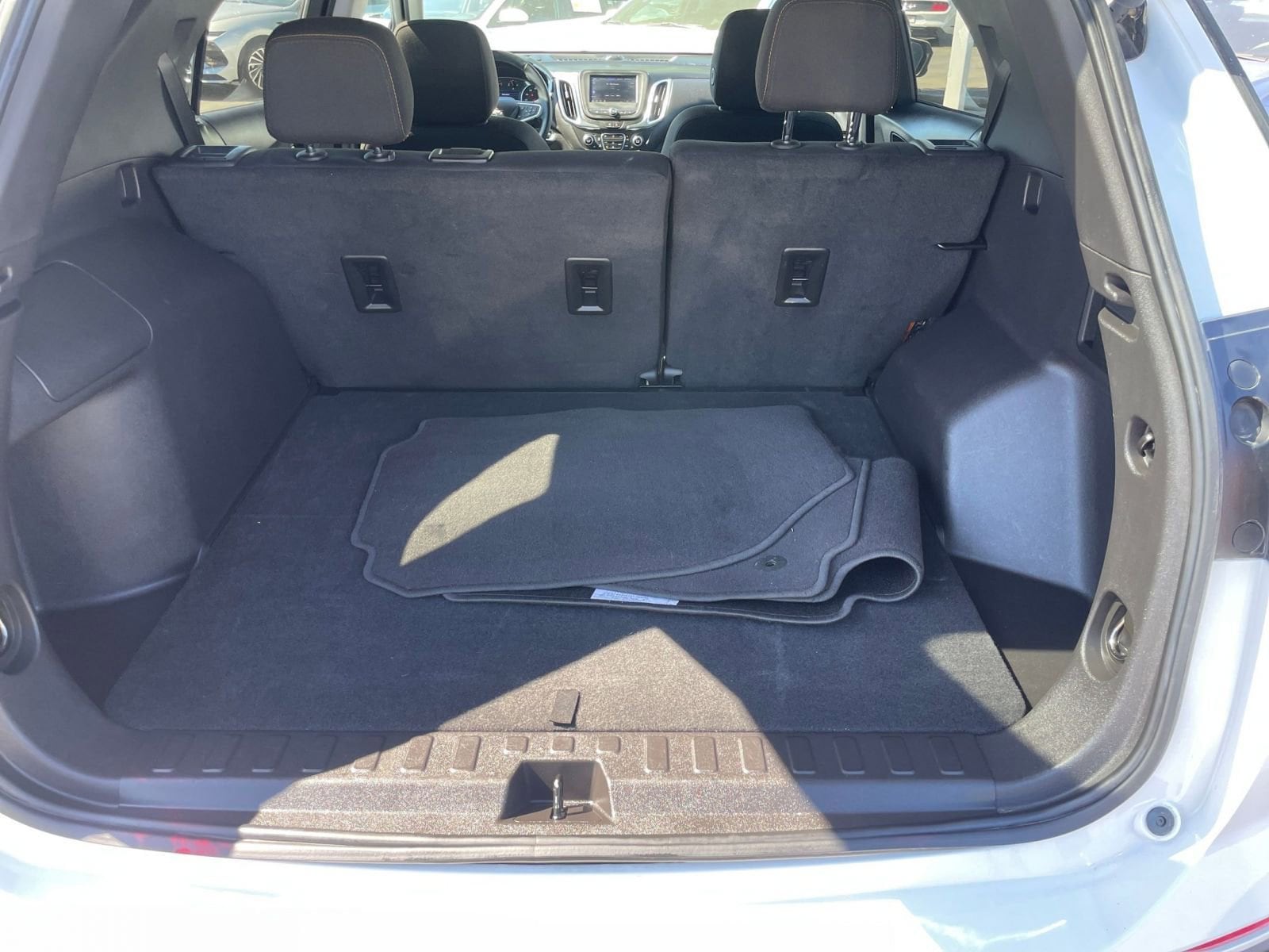 Thumbnail: 2024 Chevrolet Equinox - 31