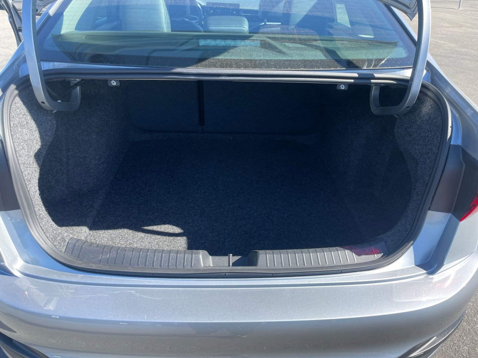 Thumbnail: 2025 Volkswagen Jetta - 31