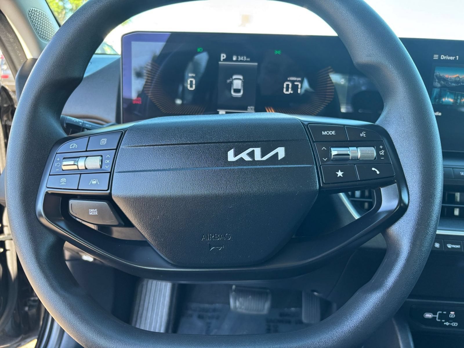 Thumbnail: 2026 Kia K4 - 28