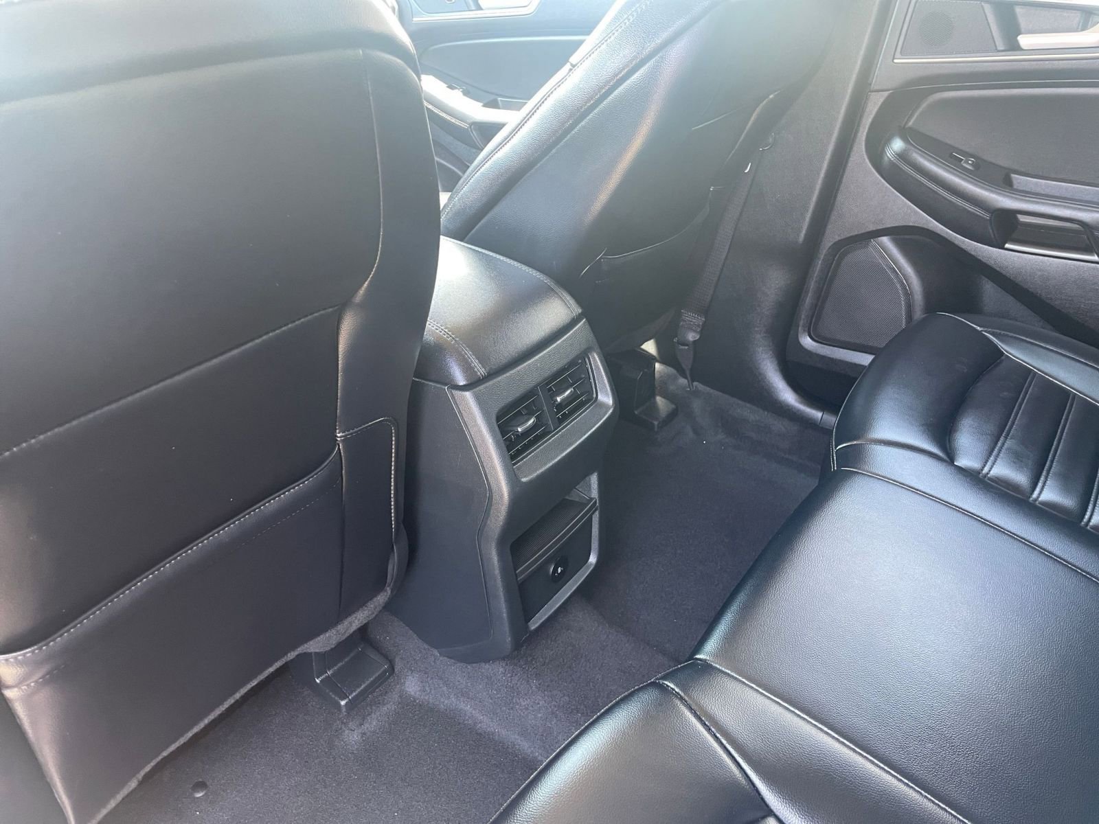 Thumbnail: 2024 Ford Edge - 24