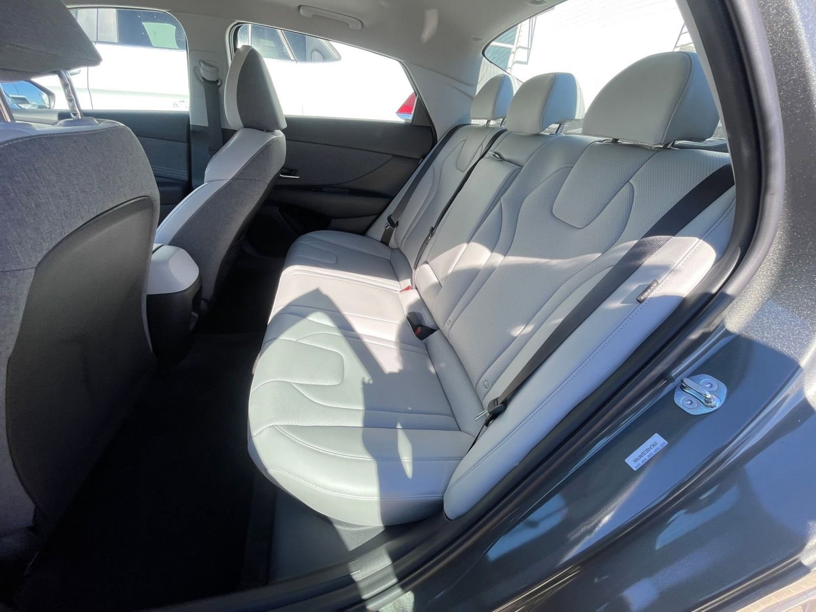 Thumbnail: 2025 Hyundai Elantra - 25