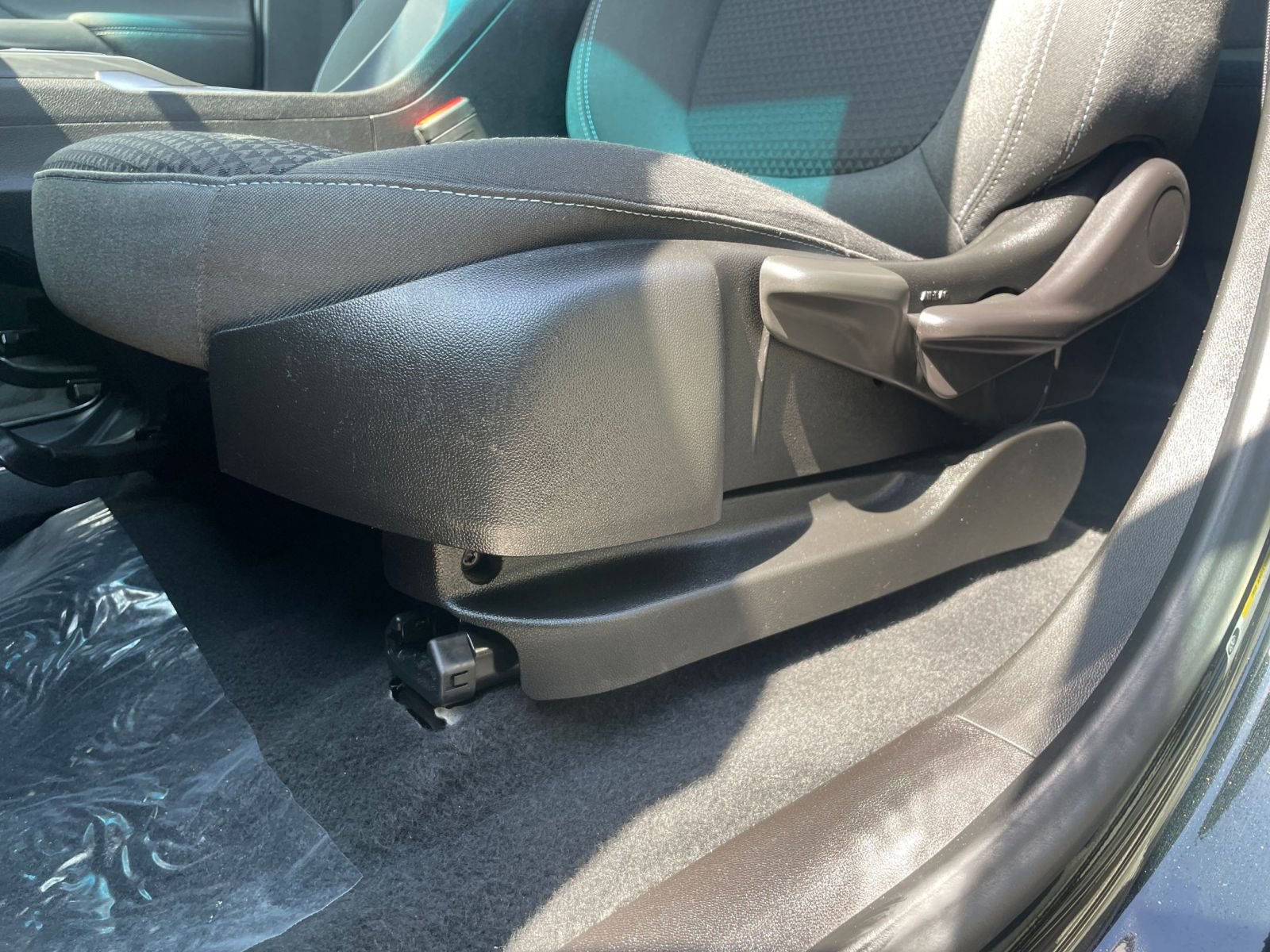Thumbnail: 2023 Chevrolet Bolt EV - 28