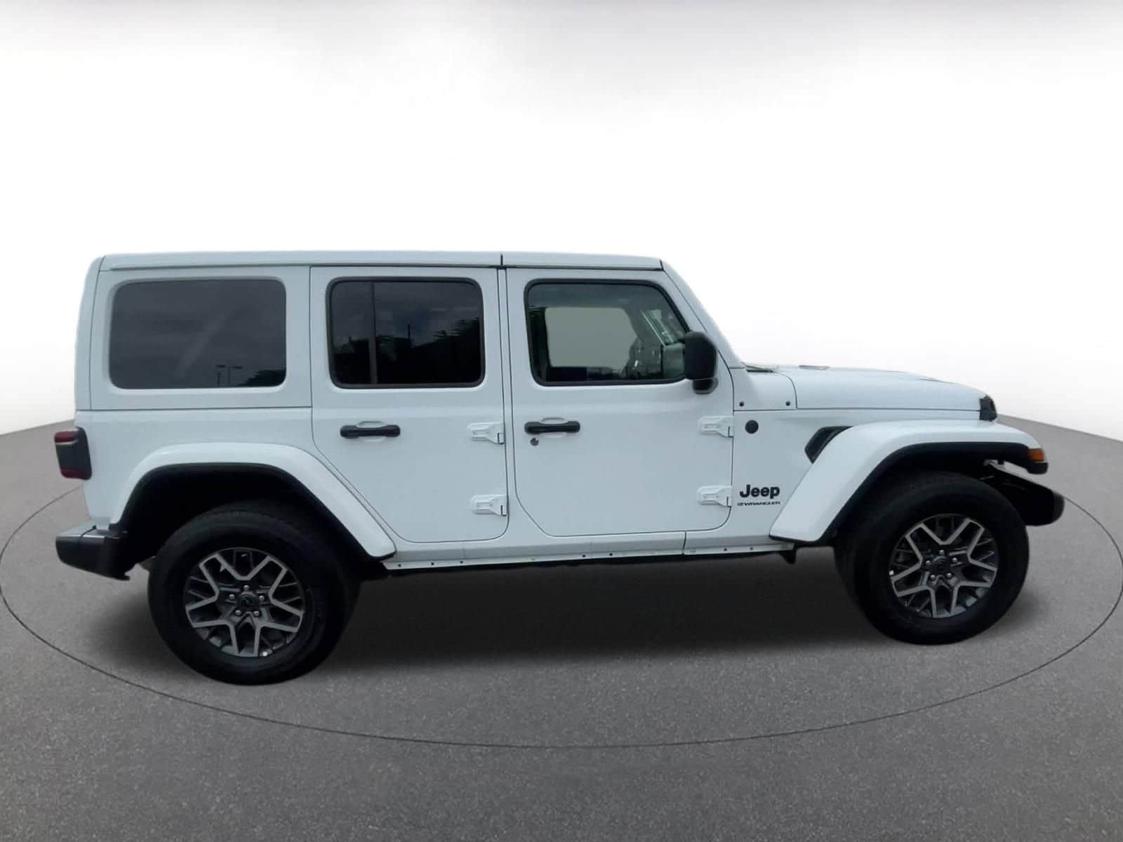 Thumbnail: 2025 Jeep Wrangler - 16