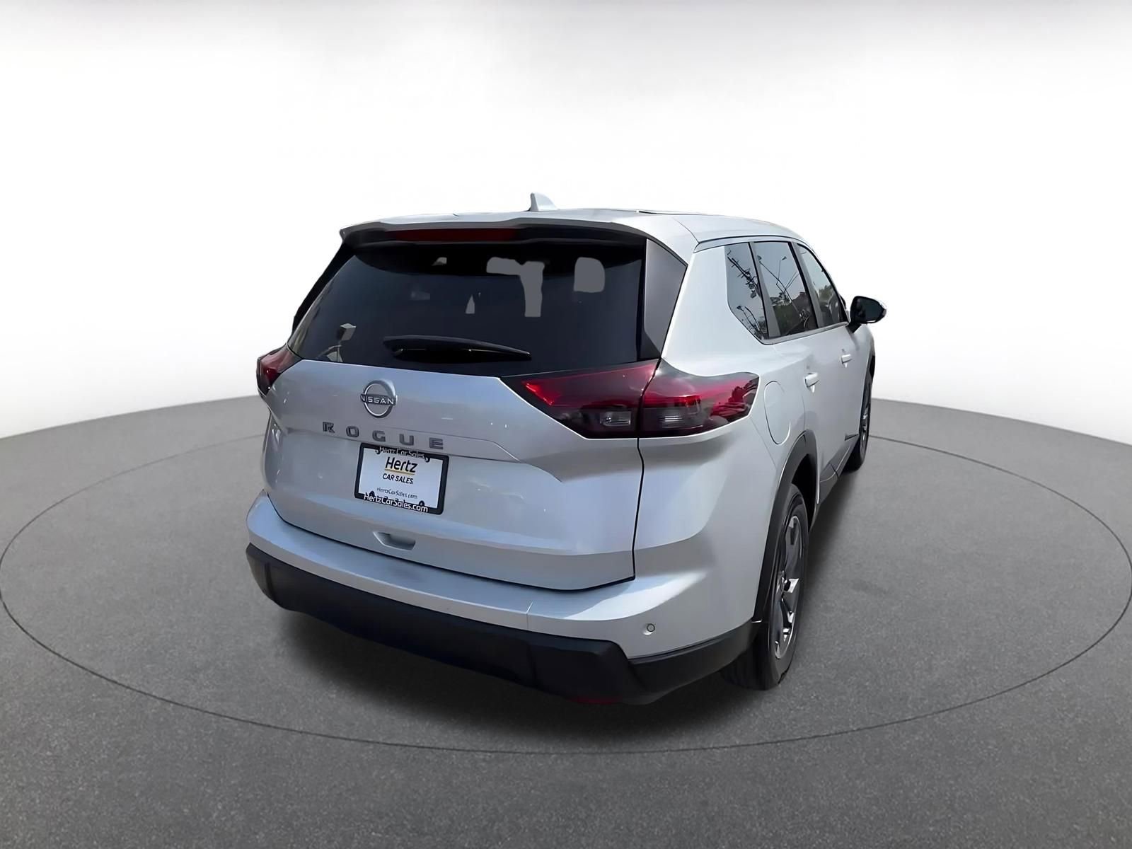 Thumbnail: 2025 Nissan Rogue - 15