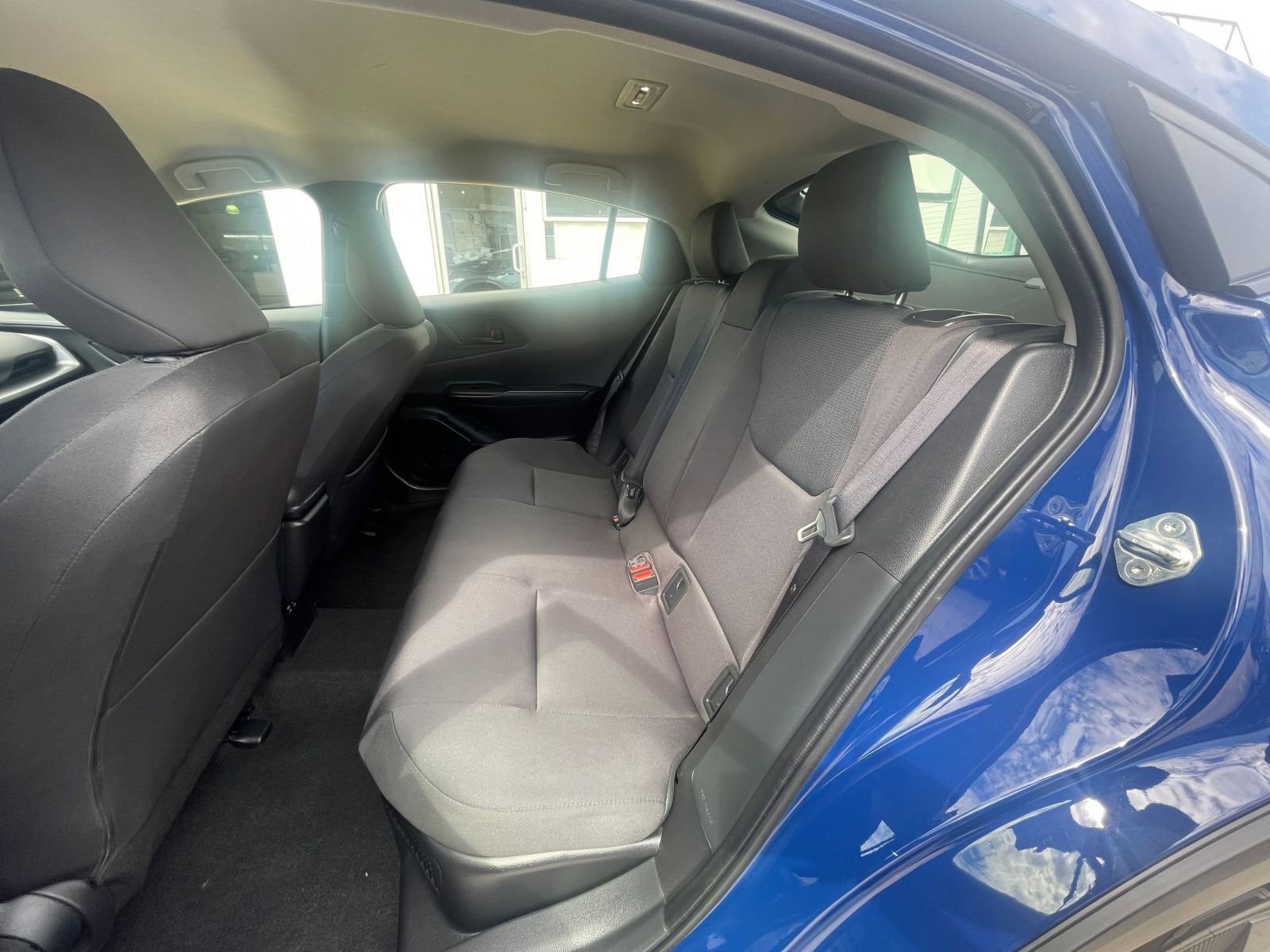 Thumbnail: 2025 Toyota Prius - 25