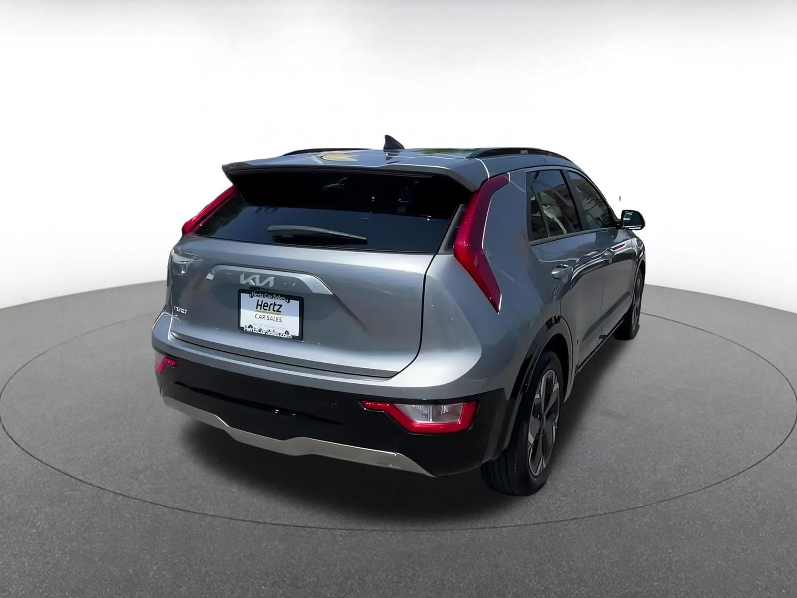 Thumbnail: 2023 Kia Niro - 14