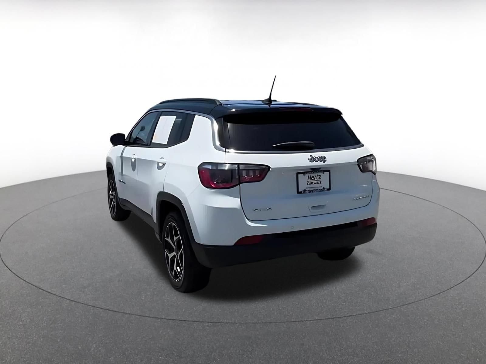 Thumbnail: 2025 Jeep Compass - 5