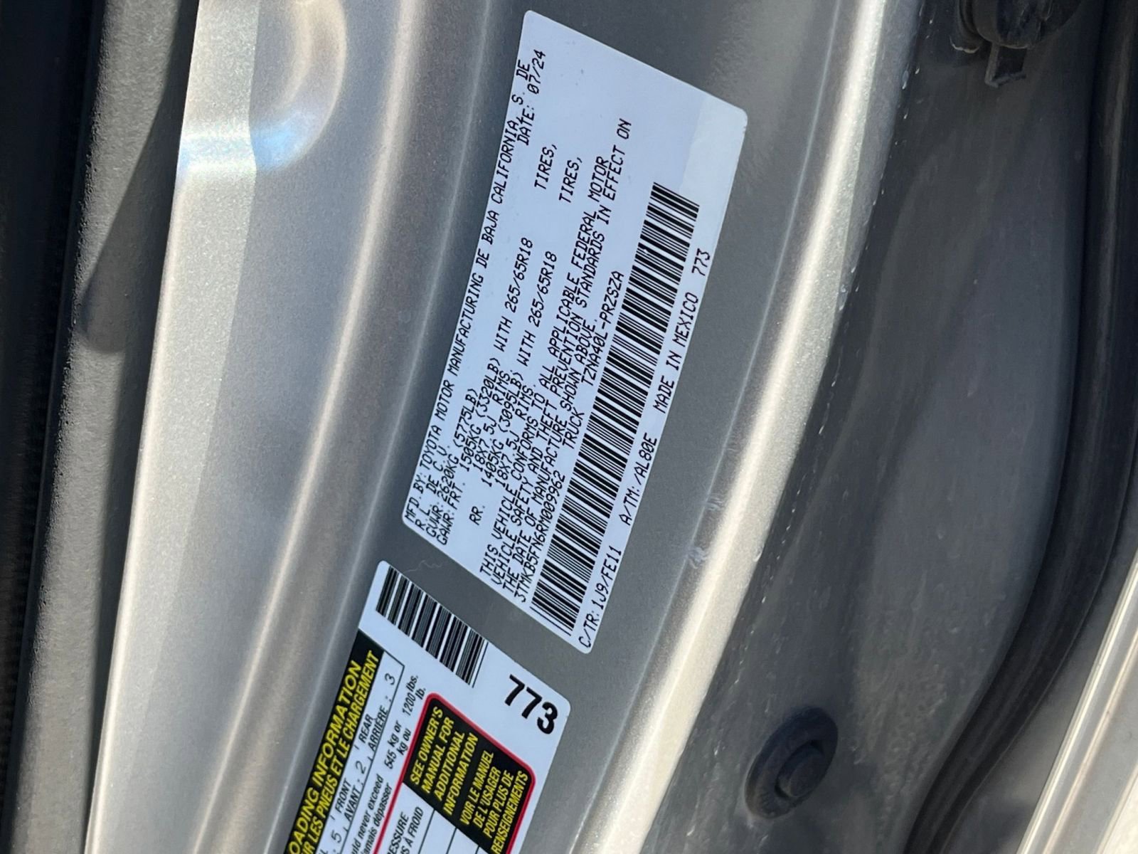 Thumbnail: 2024 Toyota Tacoma - 29