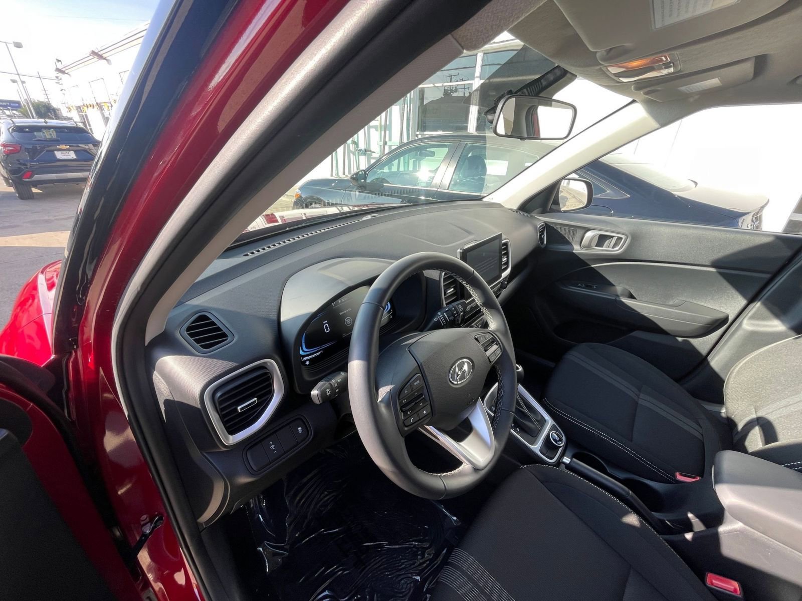 Thumbnail: 2025 Hyundai Venue - 34