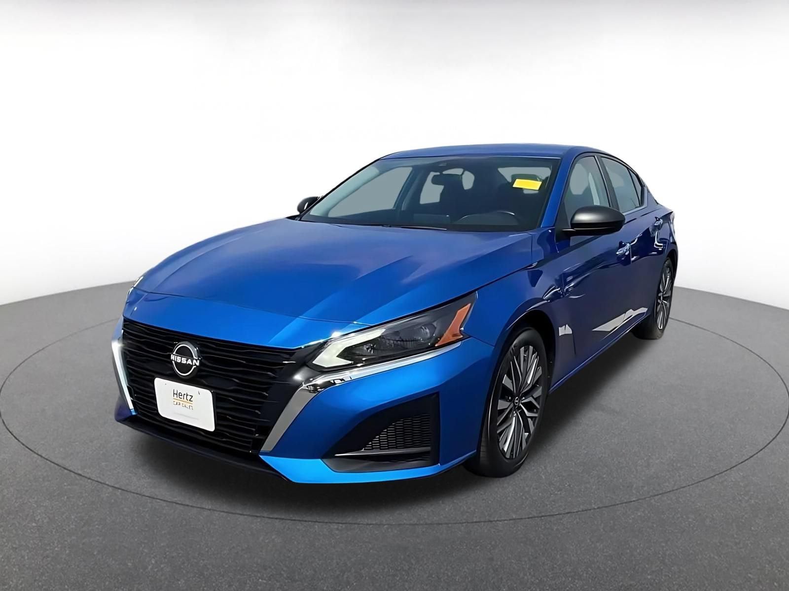 Thumbnail: 2025 Nissan Altima - 7