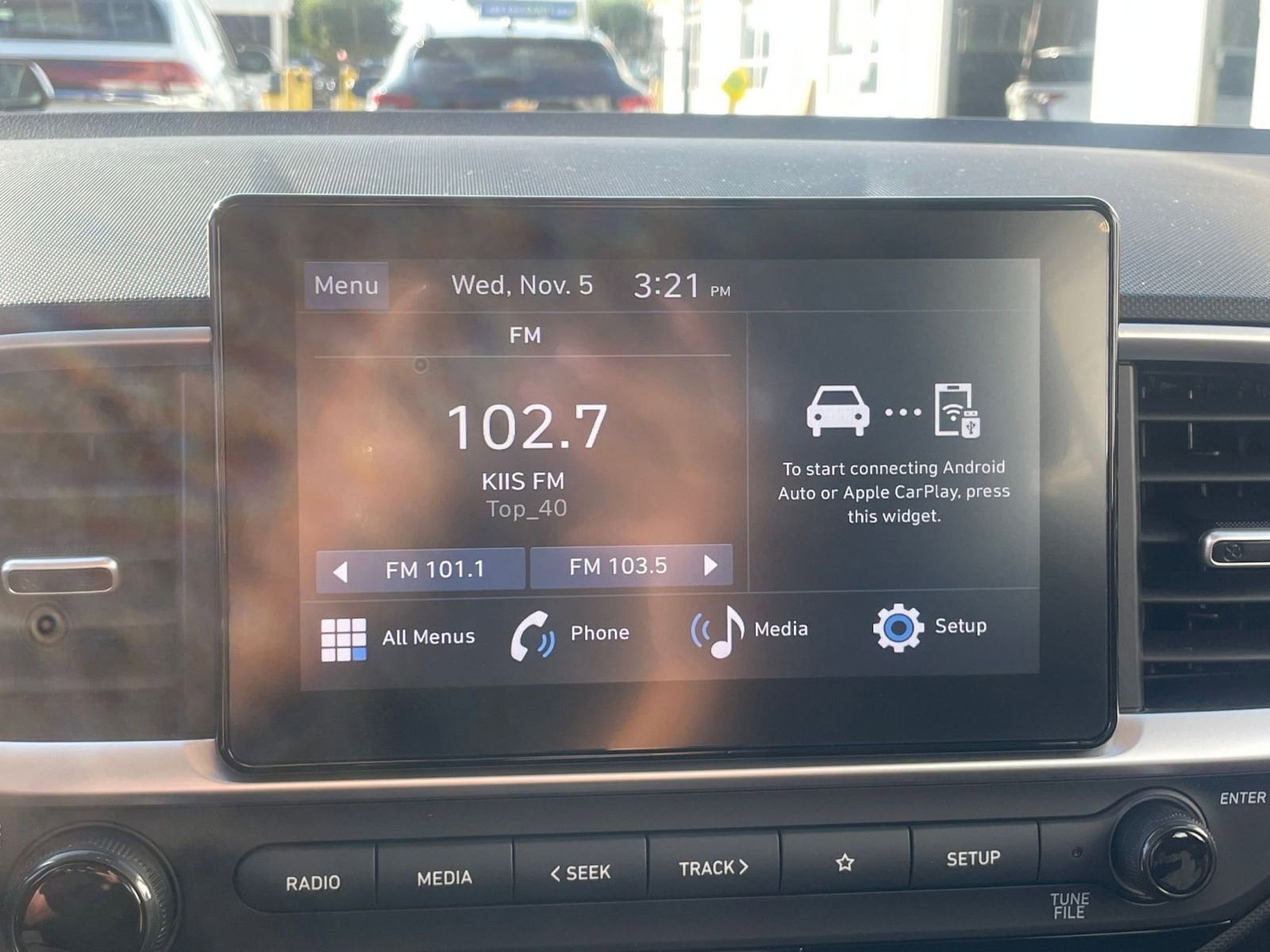 Thumbnail: 2025 Hyundai Venue - 21