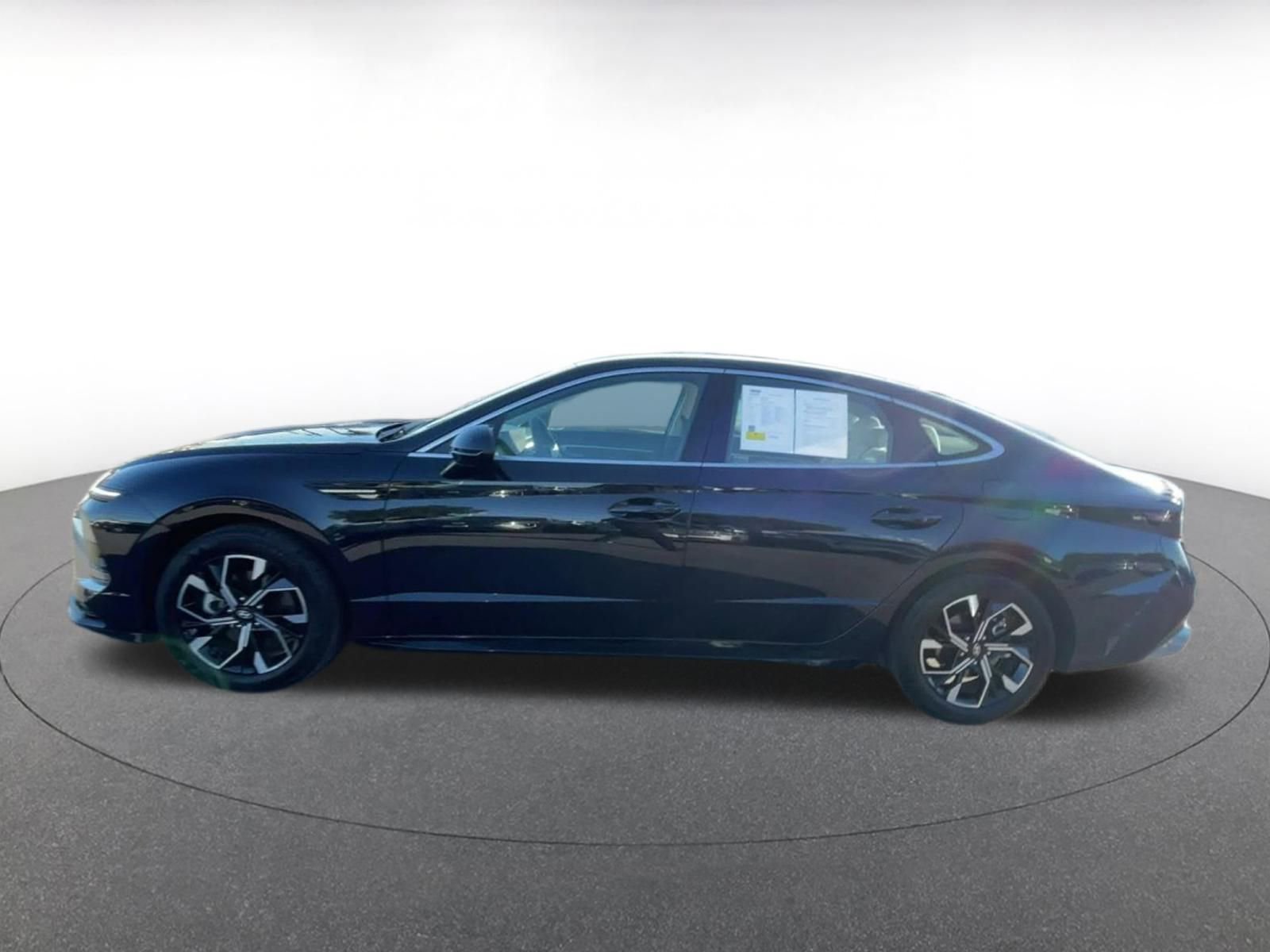 Thumbnail: 2025 Hyundai Sonata - 9