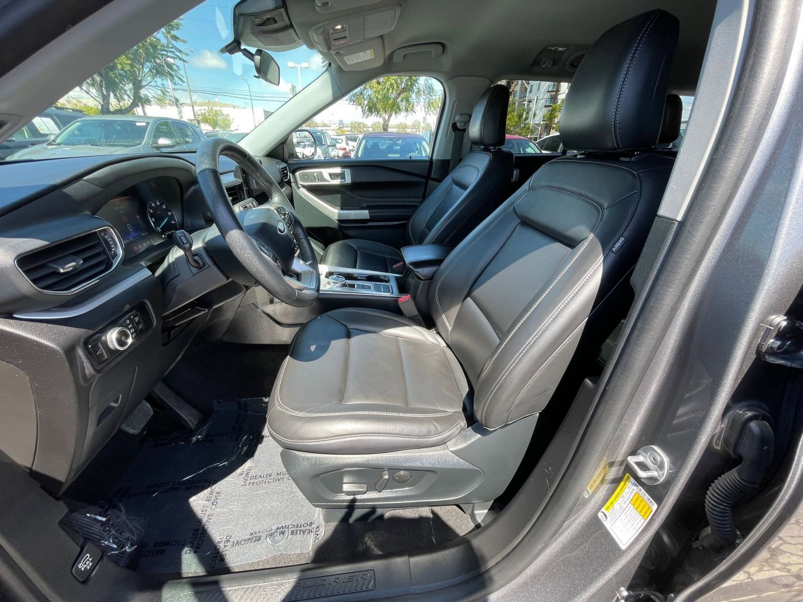 Thumbnail: 2024 Ford Explorer - 29