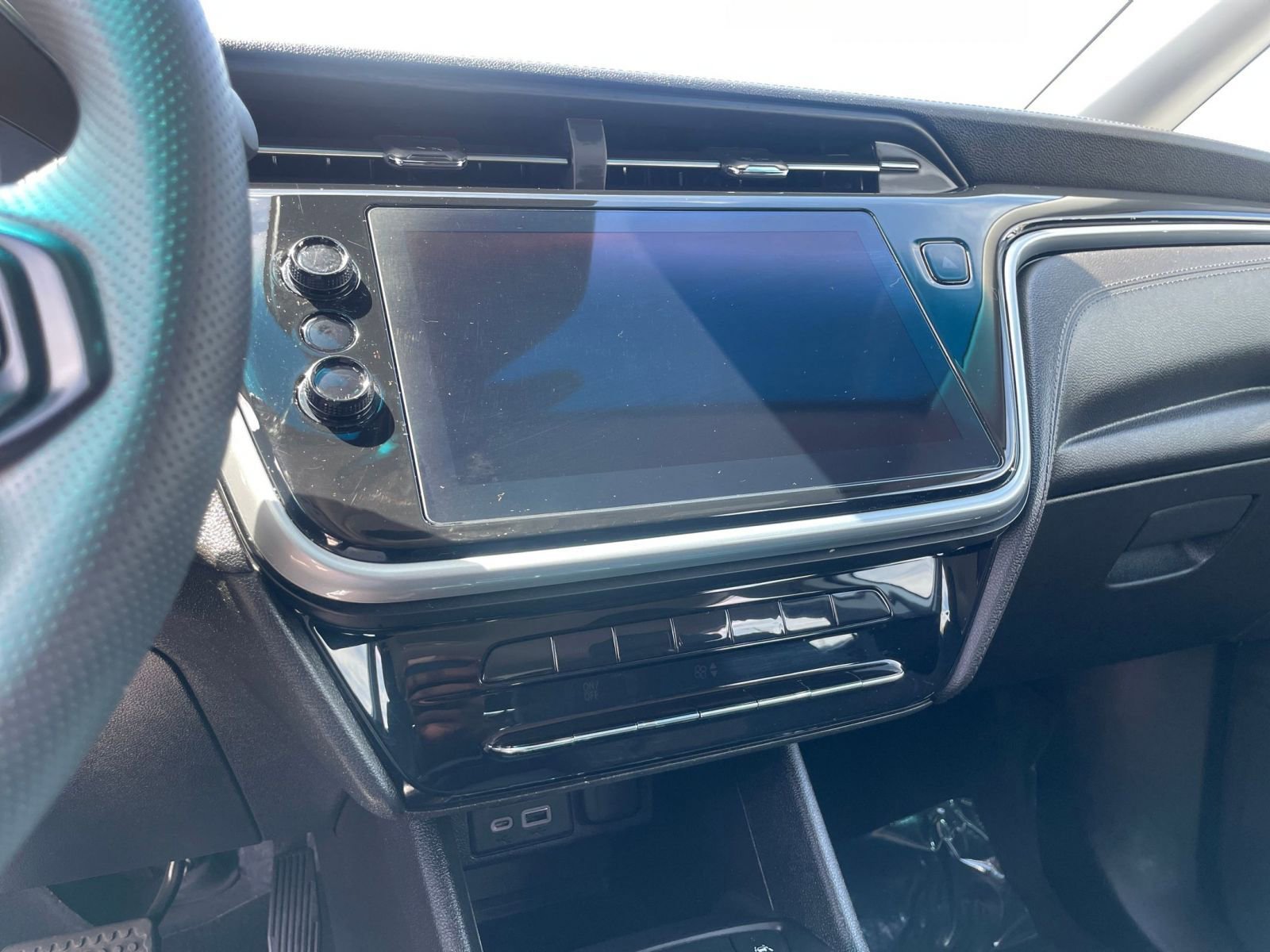 Thumbnail: 2023 Chevrolet Bolt EV - 21