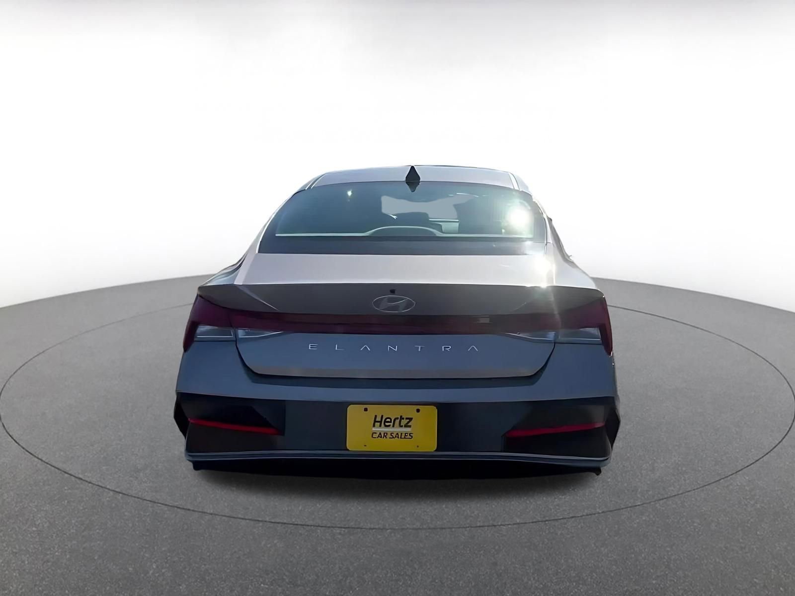 Thumbnail: 2025 Hyundai Elantra - 14