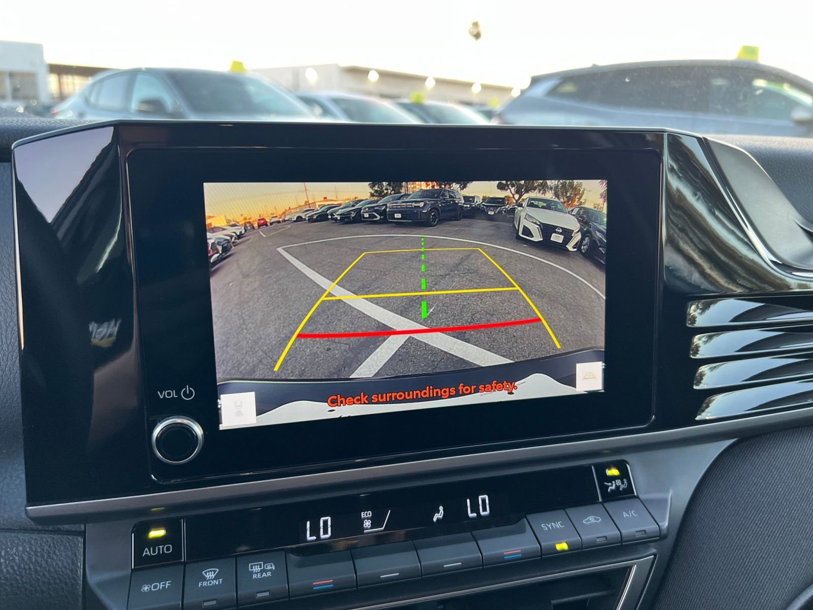 Thumbnail: 2025 Toyota Camry - 27