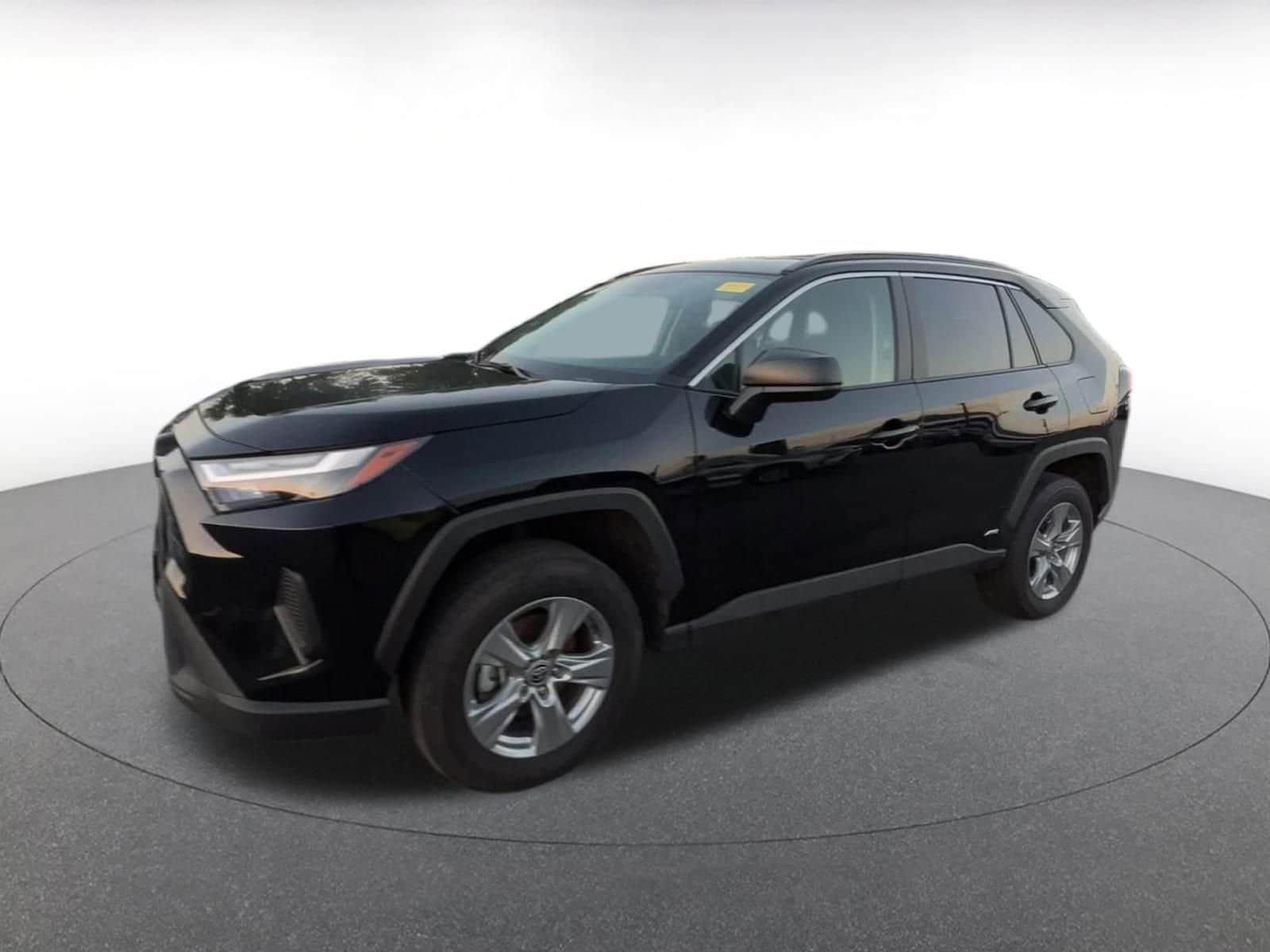 Thumbnail: 2025 Toyota RAV4 - 8