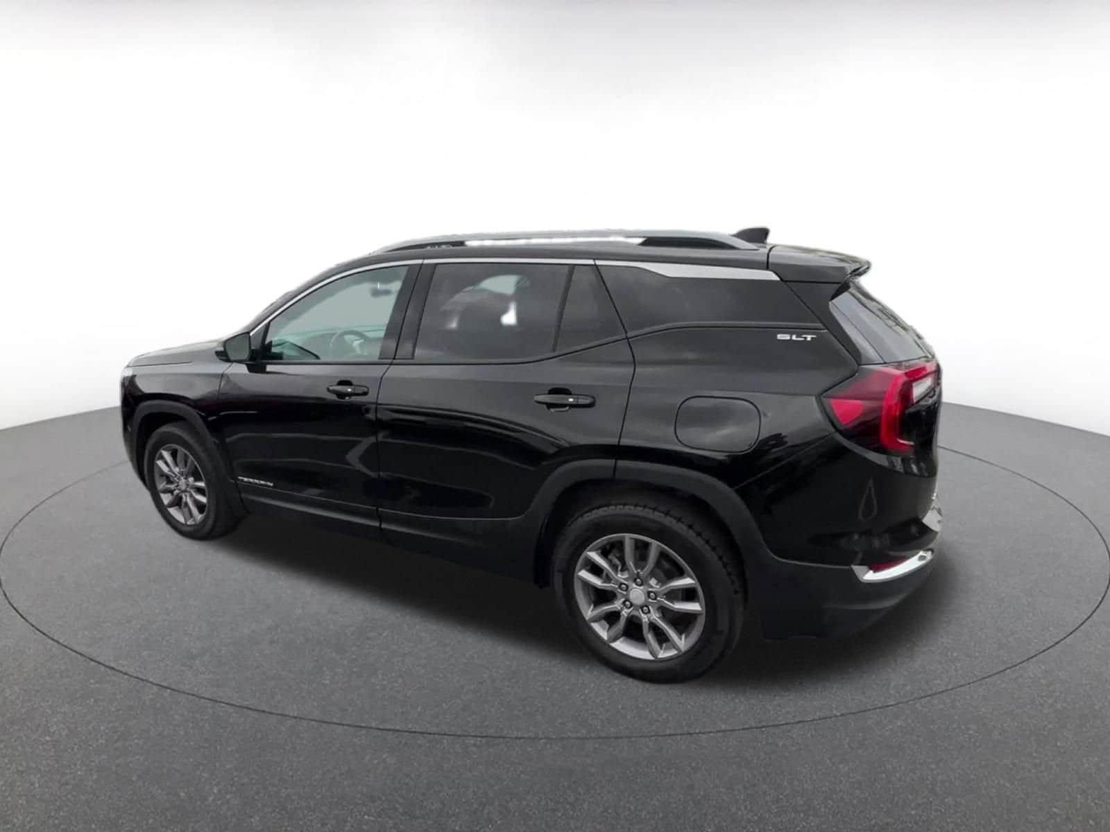 Thumbnail: 2024 GMC Terrain - 10