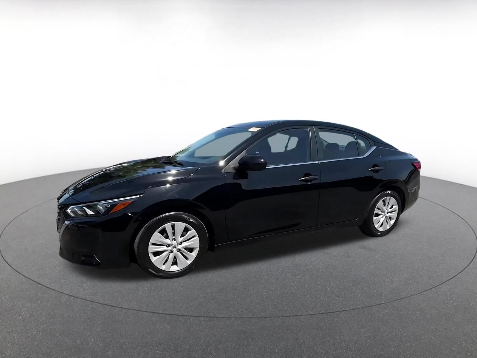 Thumbnail: 2025 Nissan Sentra - 8