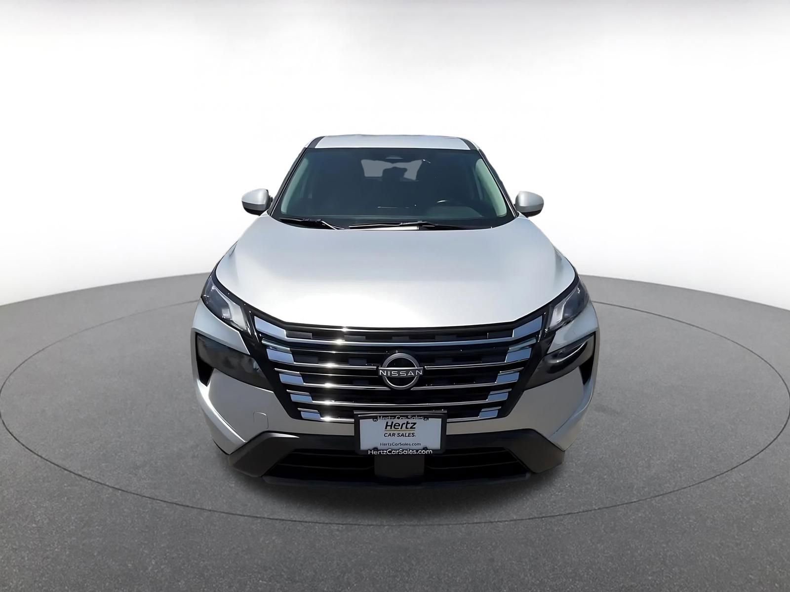 Thumbnail: 2025 Nissan Rogue - 4