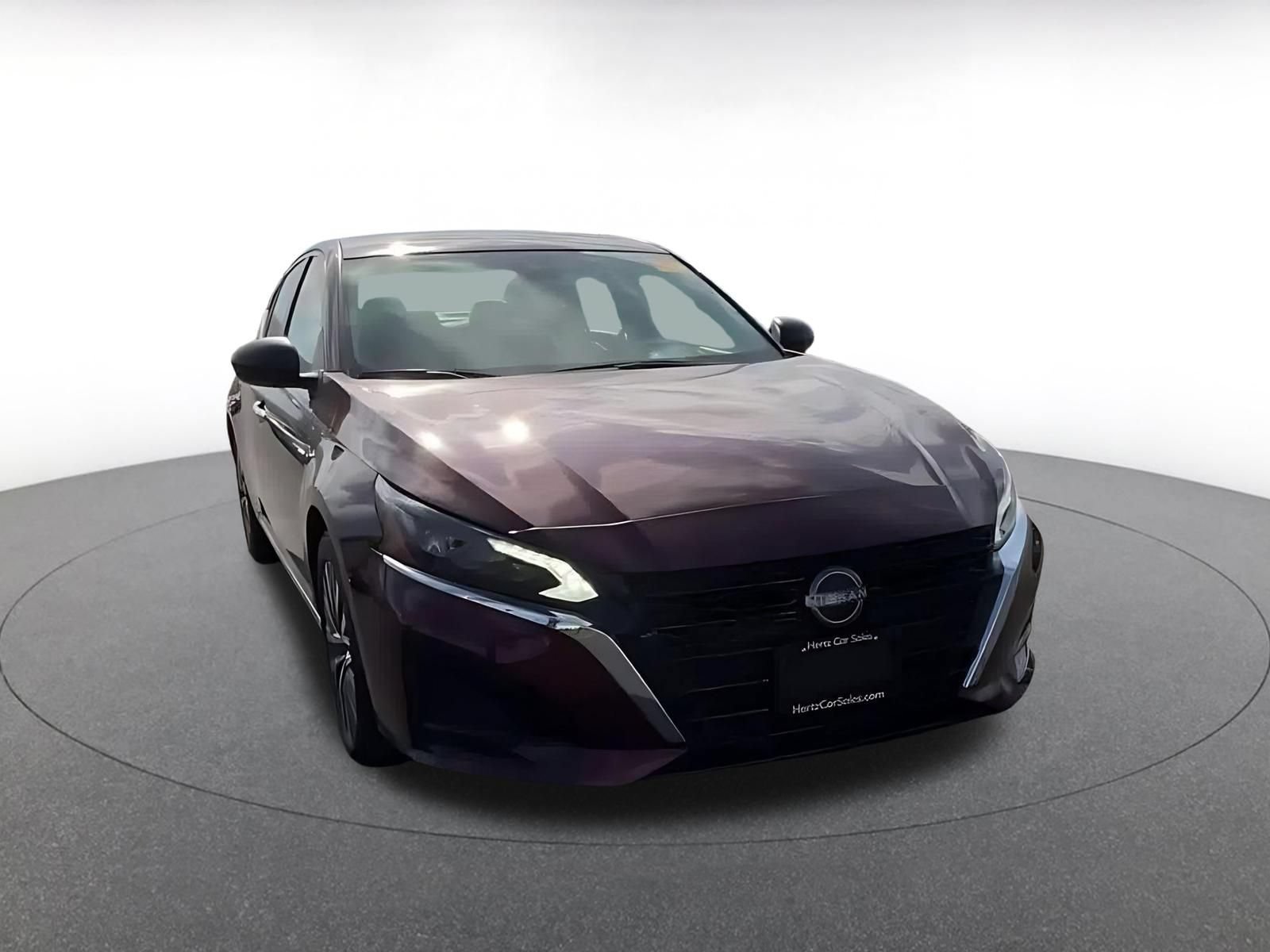 Thumbnail: 2025 Nissan Altima - 3