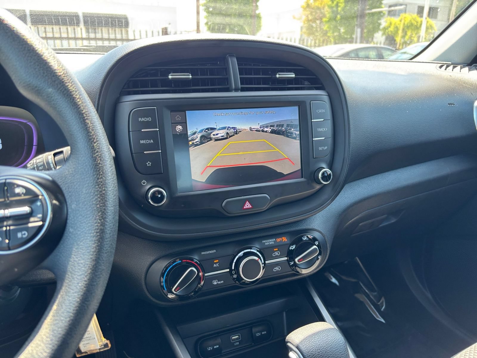 Thumbnail: 2025 Kia Soul - 24