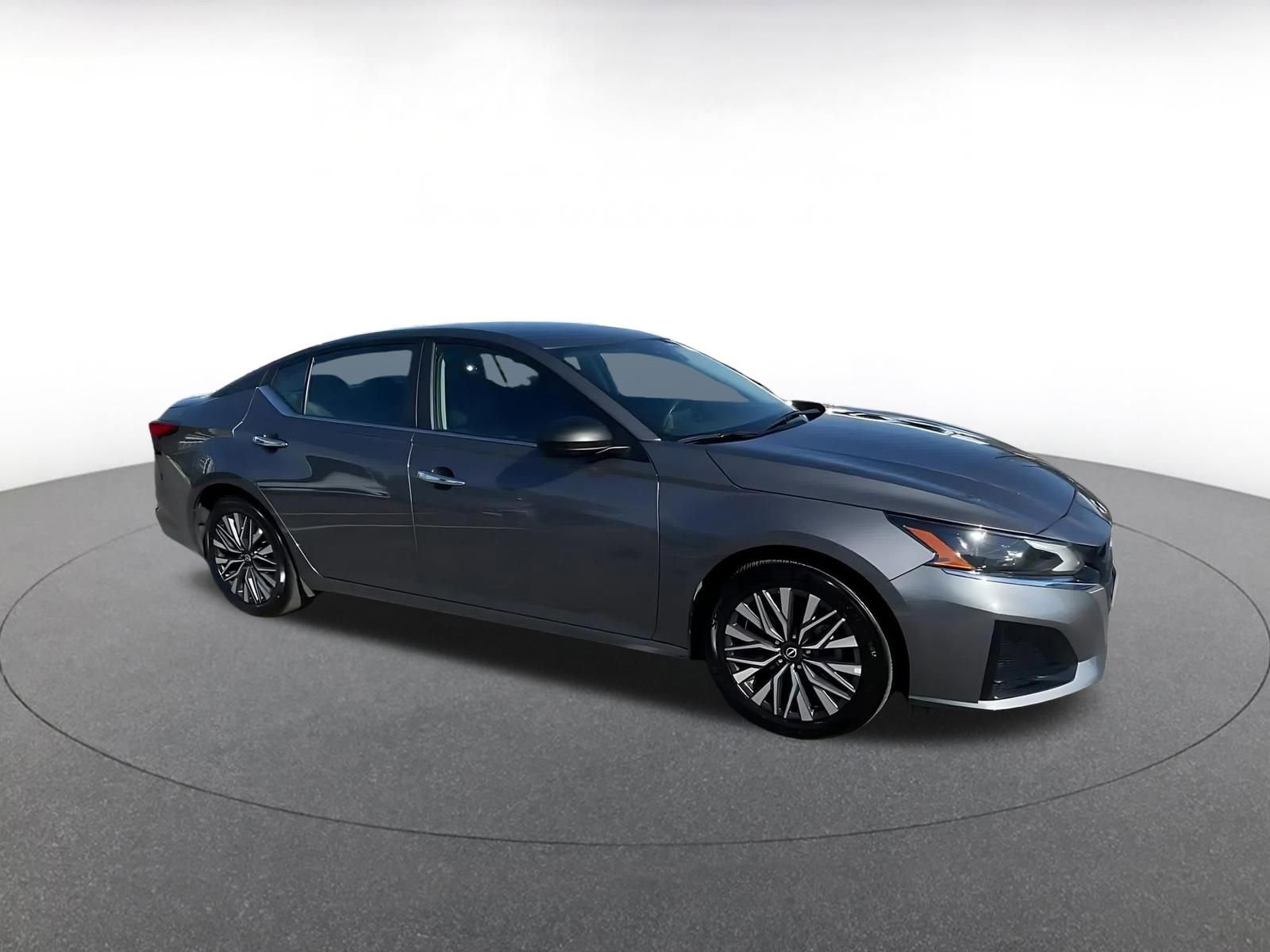 Thumbnail: 2025 Nissan Altima - 2