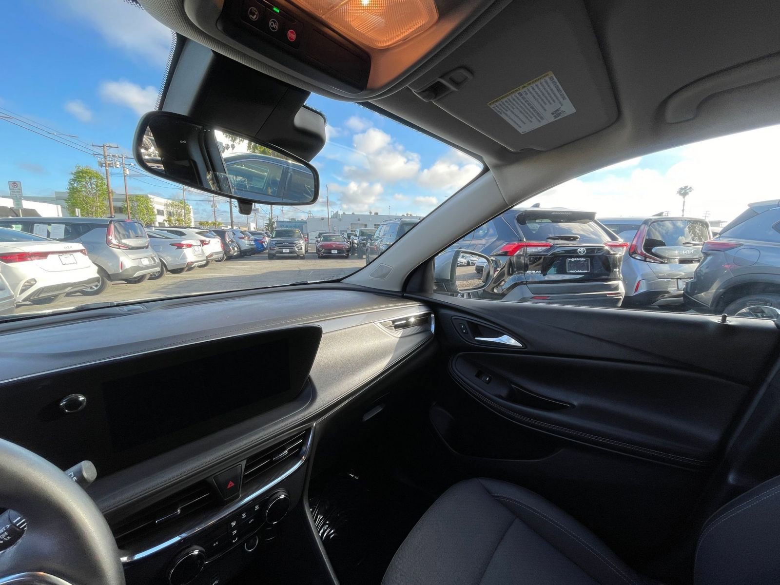 Thumbnail: 2025 Buick Encore GX - 35