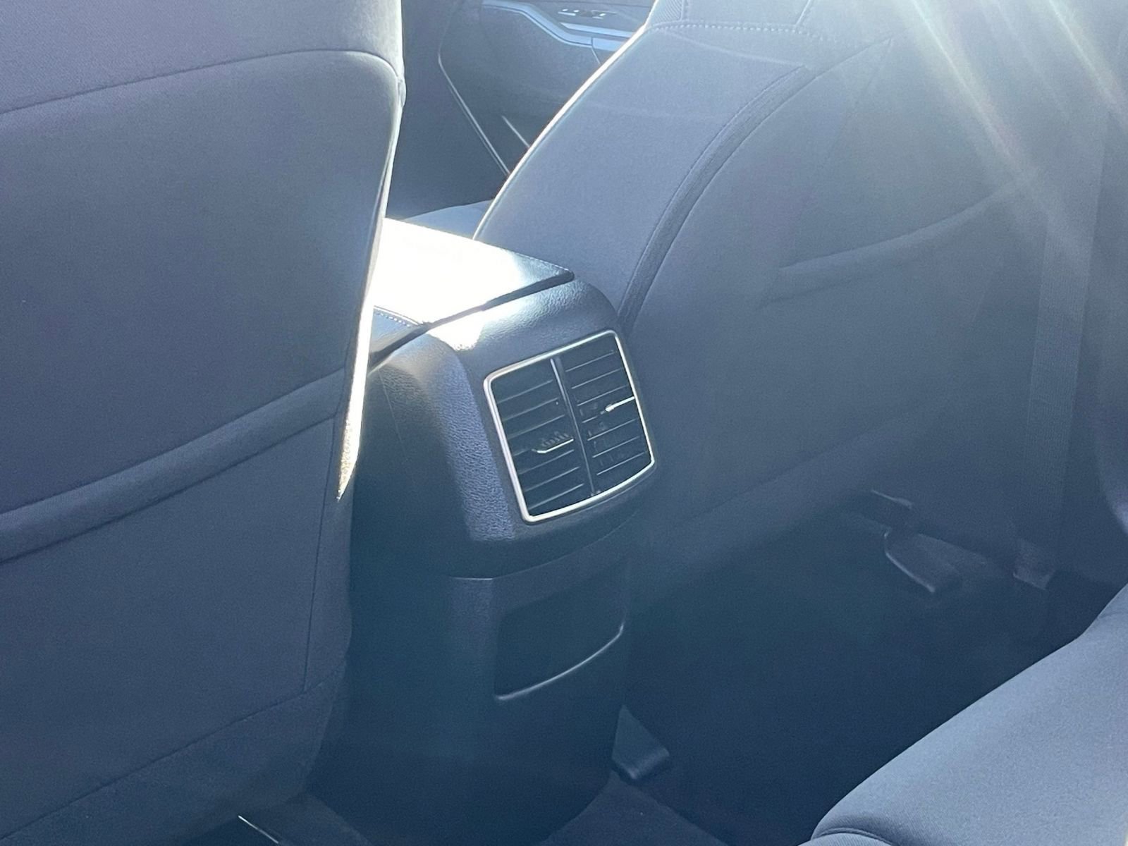 Thumbnail: 2025 Kia Sportage - 23