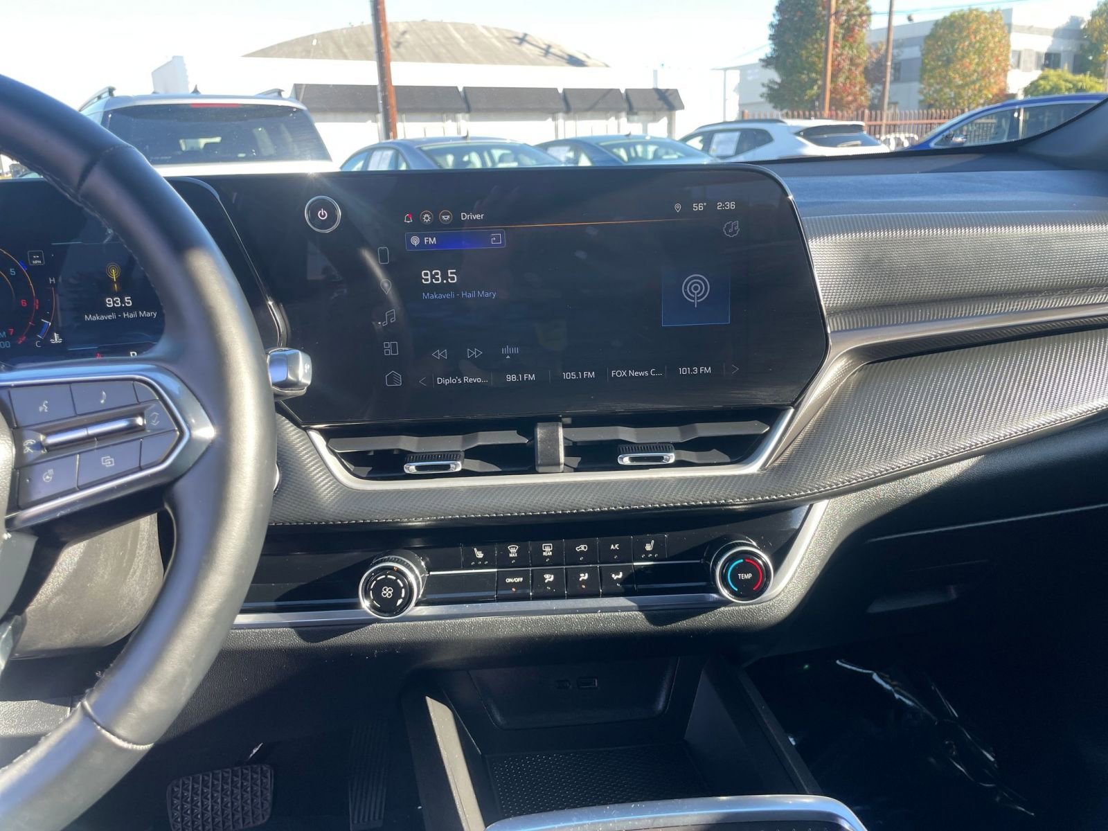 Thumbnail: 2025 Chevrolet Equinox - 18