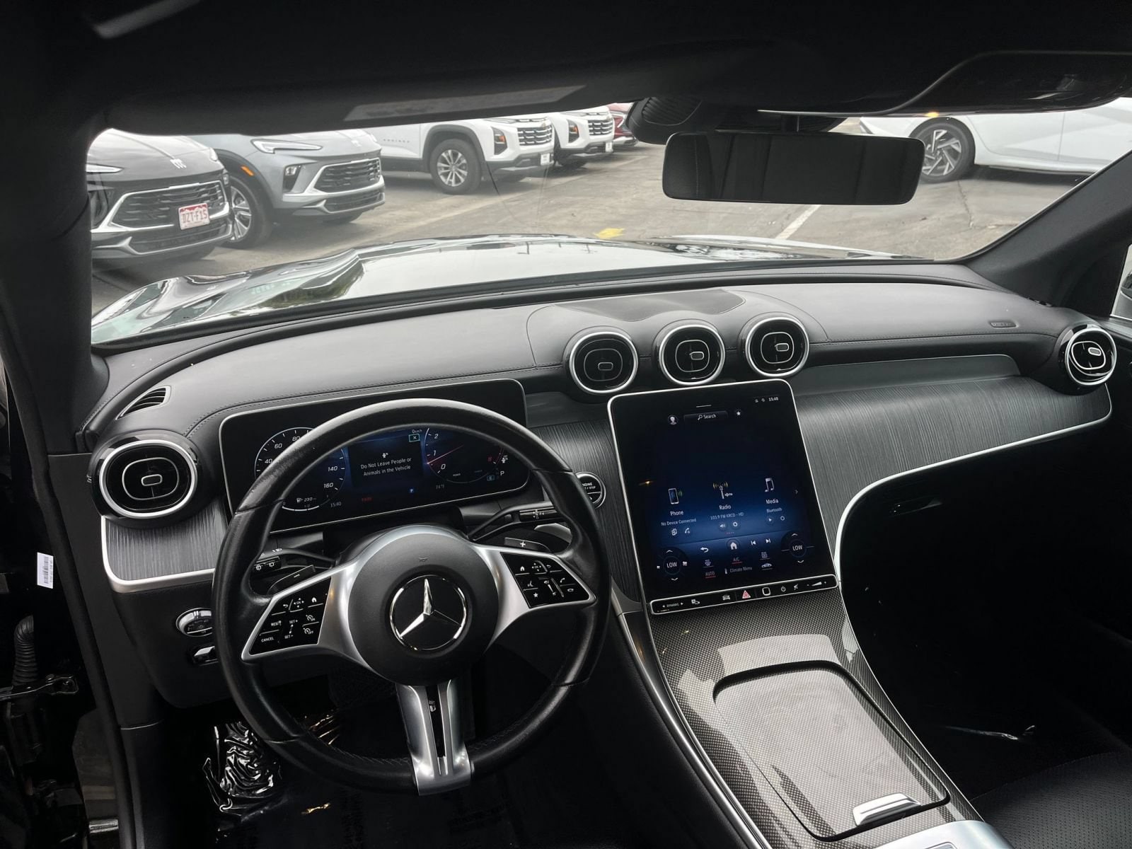 Thumbnail: 2024 Mercedes-Benz GLC - 28