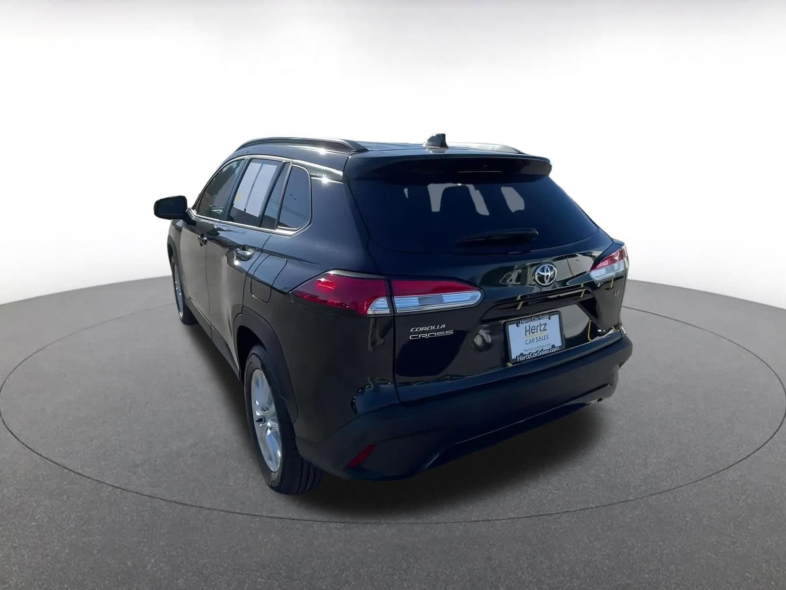 Thumbnail: 2025 Toyota Corolla Cross - 11