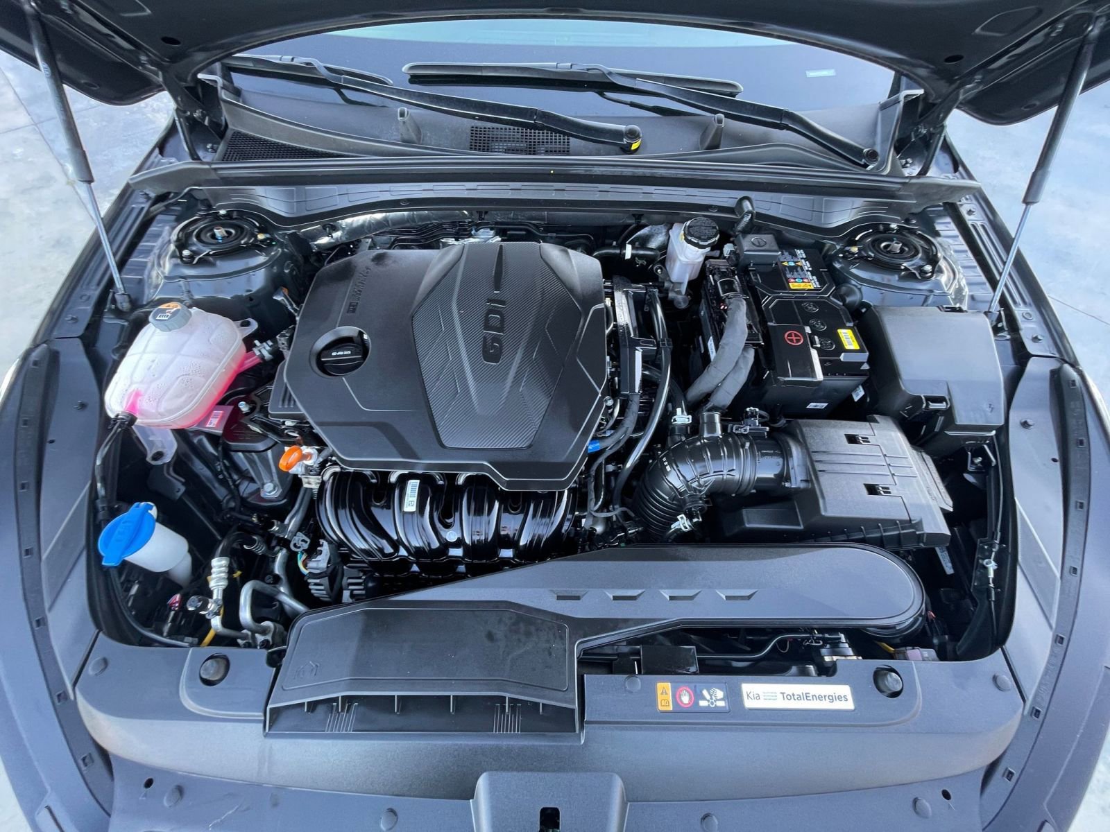 Thumbnail: 2025 Kia K5 - 32