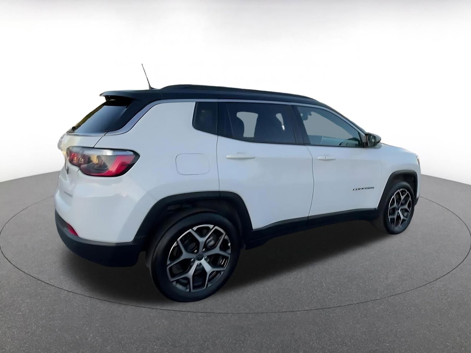 Thumbnail: 2025 Jeep Compass - 15