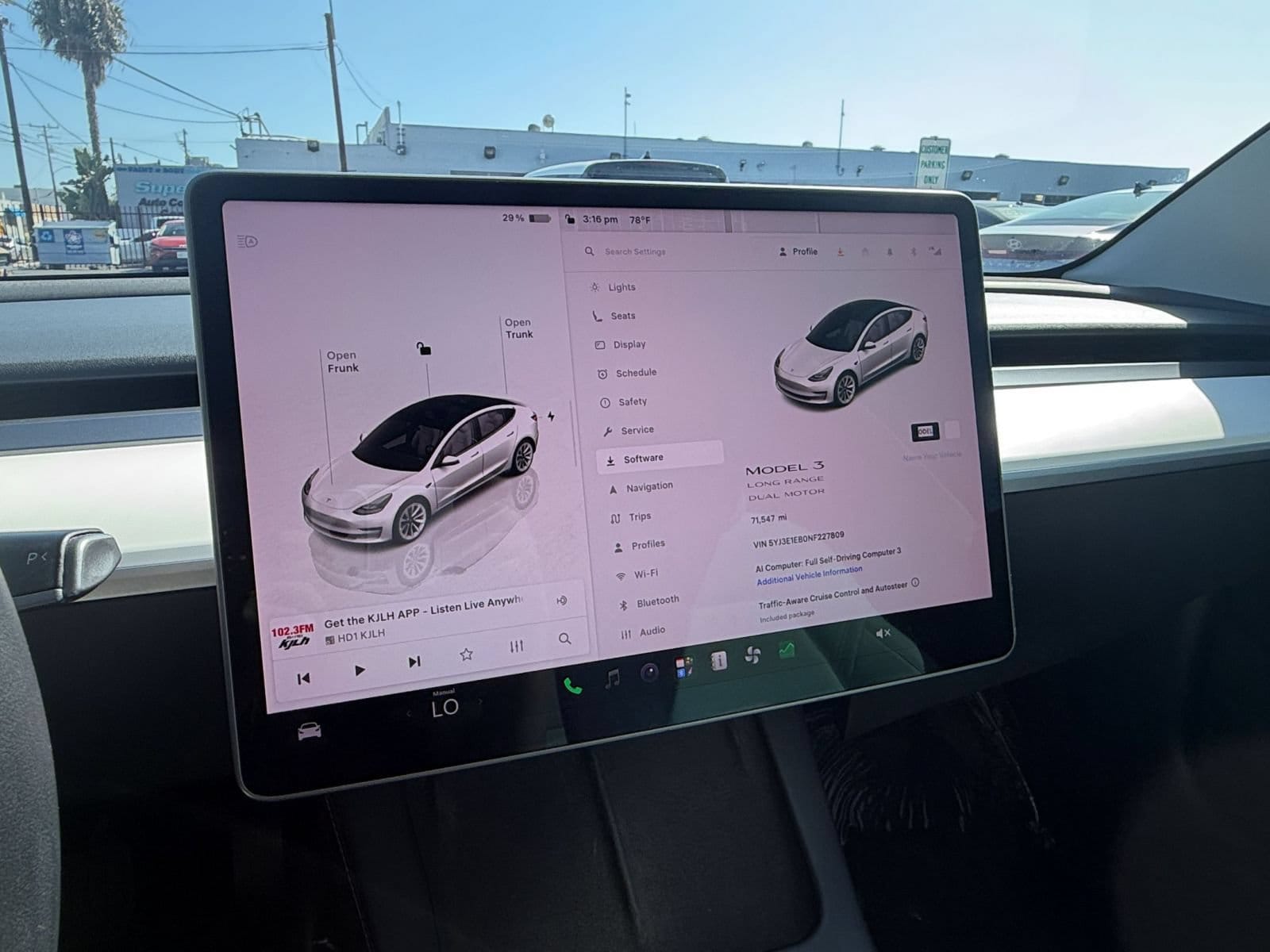 Thumbnail: 2022 Tesla Model 3 - 13