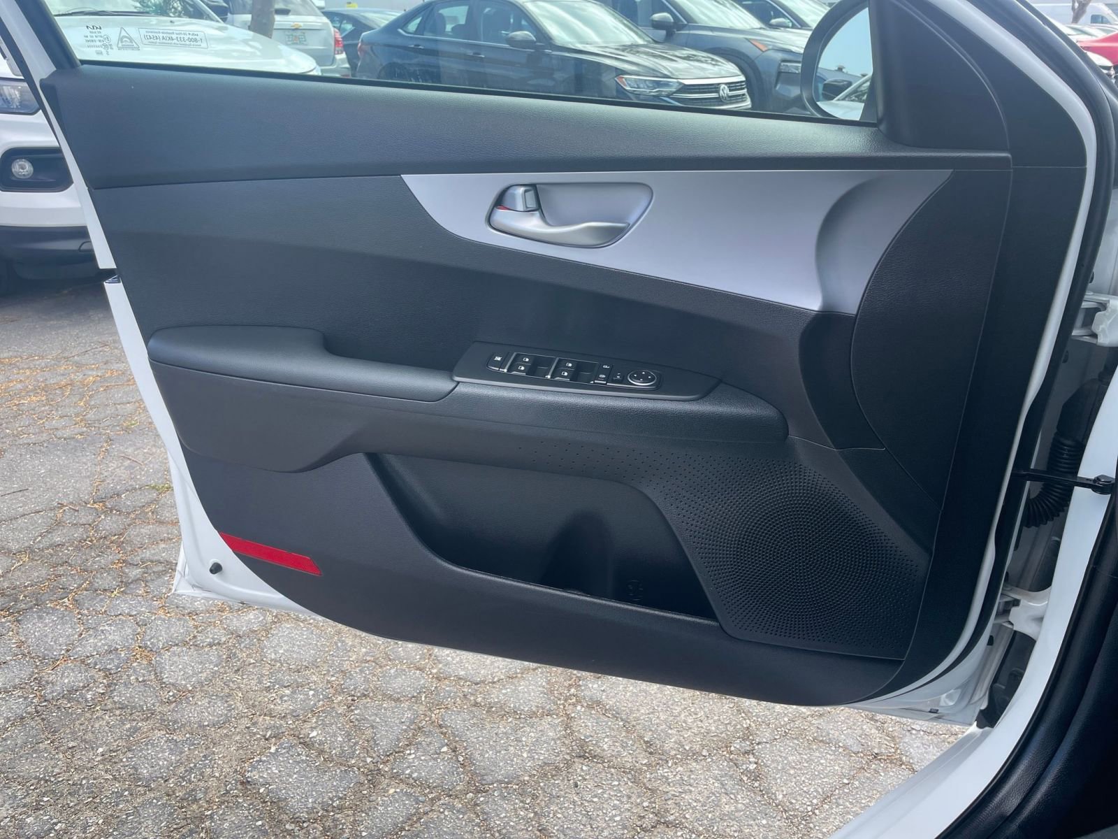 2024 Kia Forte LXS 20