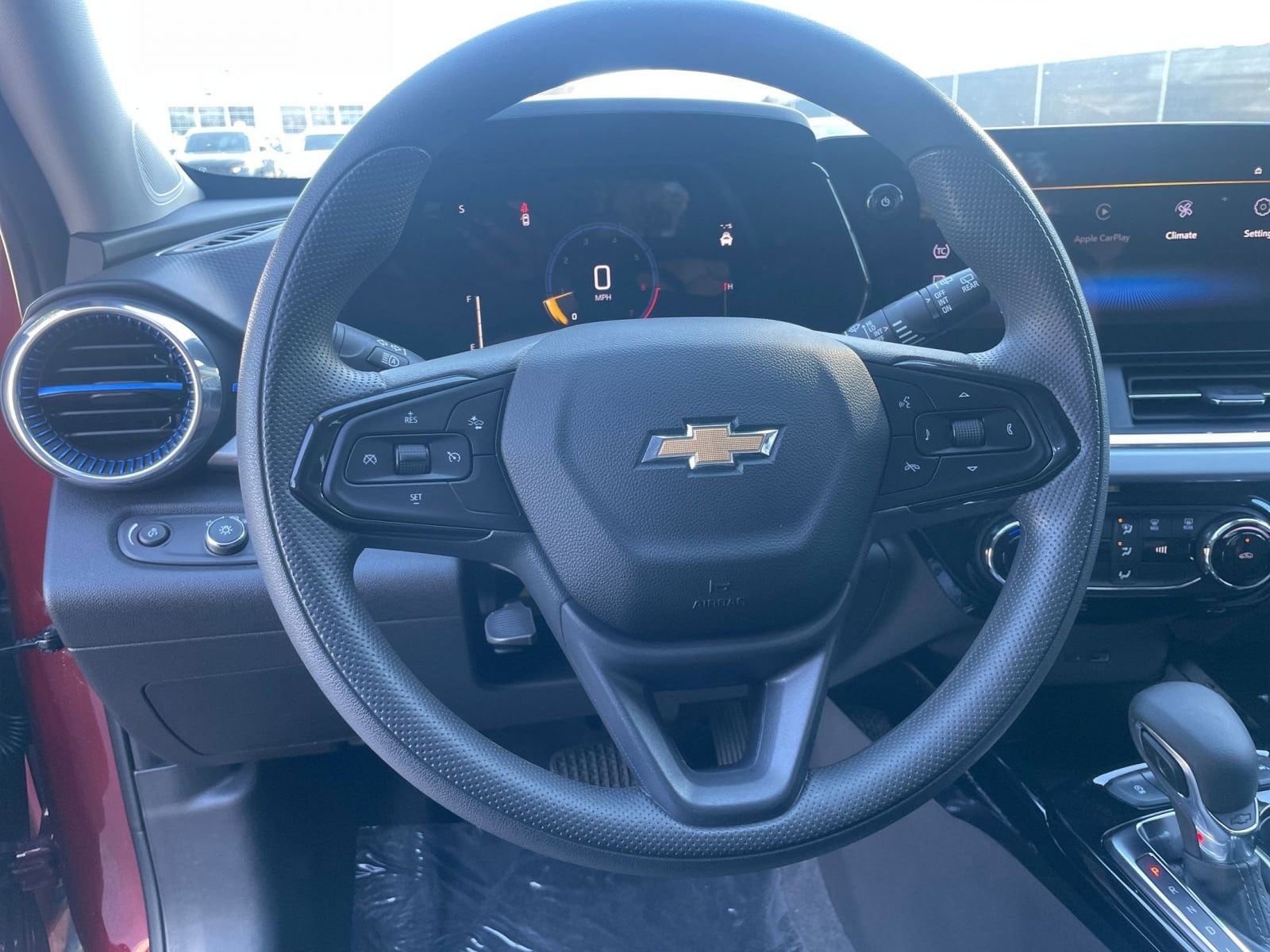 Thumbnail: 2025 Chevrolet Trax - 28