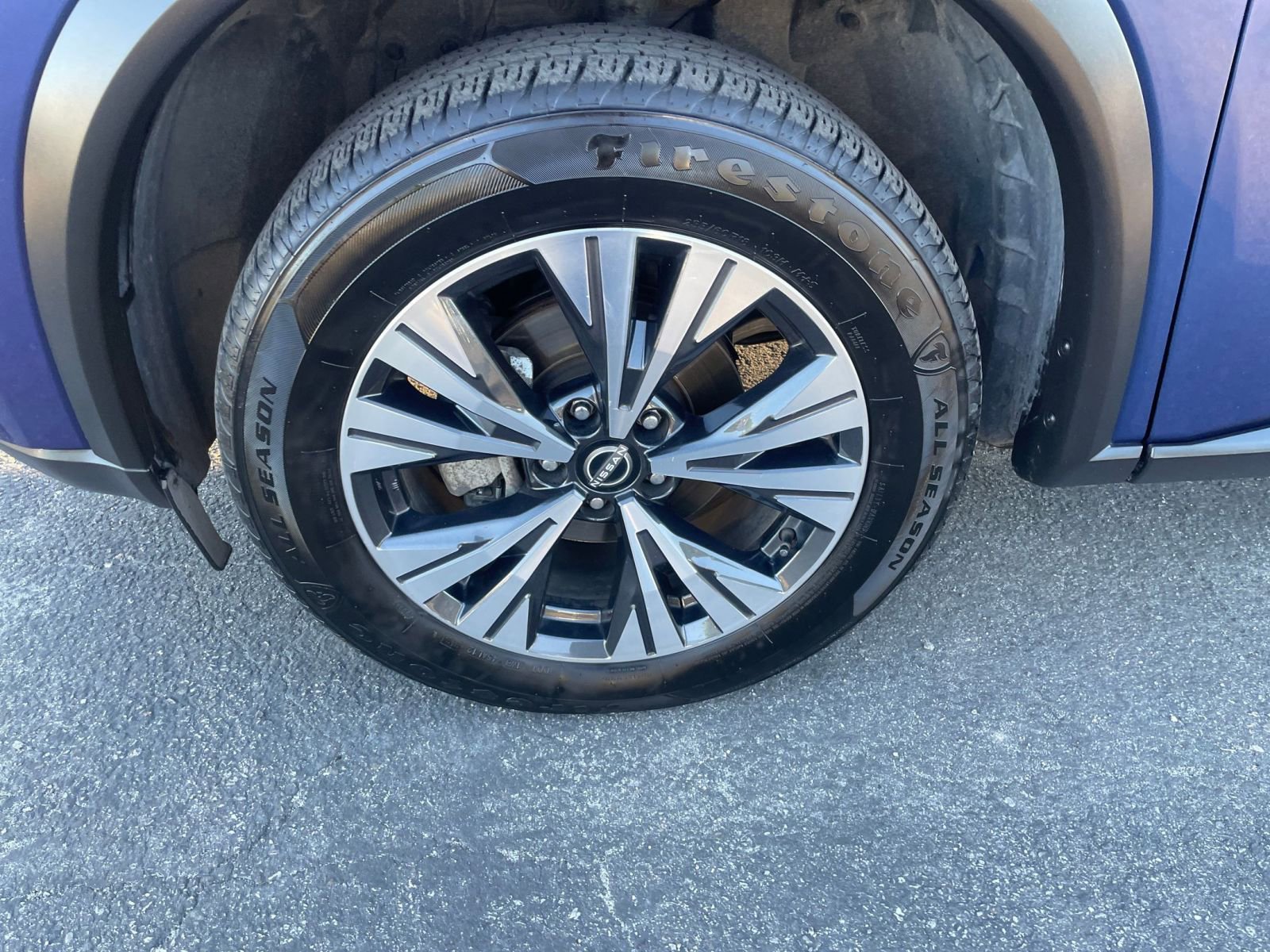 Thumbnail: 2023 Nissan Rogue - 33