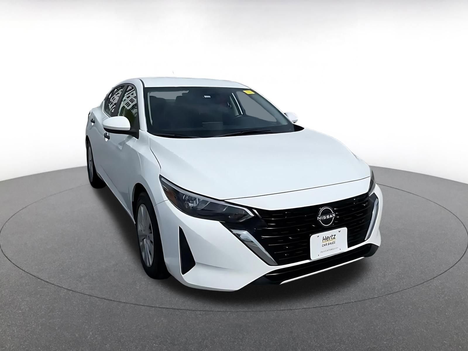 Thumbnail: 2025 Nissan Sentra - 3