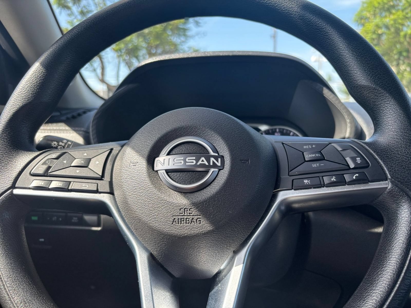 Thumbnail: 2025 Nissan Sentra - 28