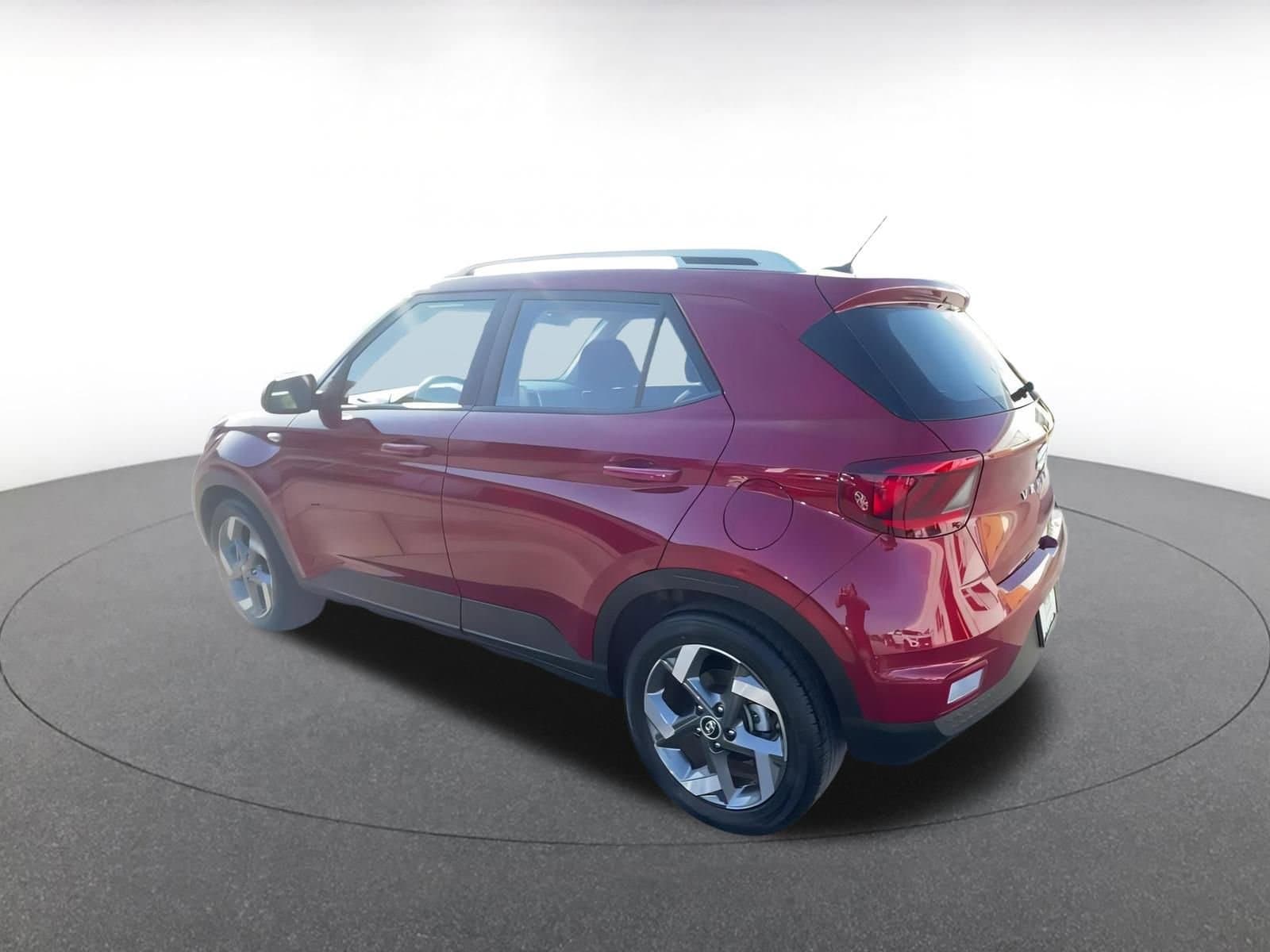 Thumbnail: 2025 Hyundai Venue - 10