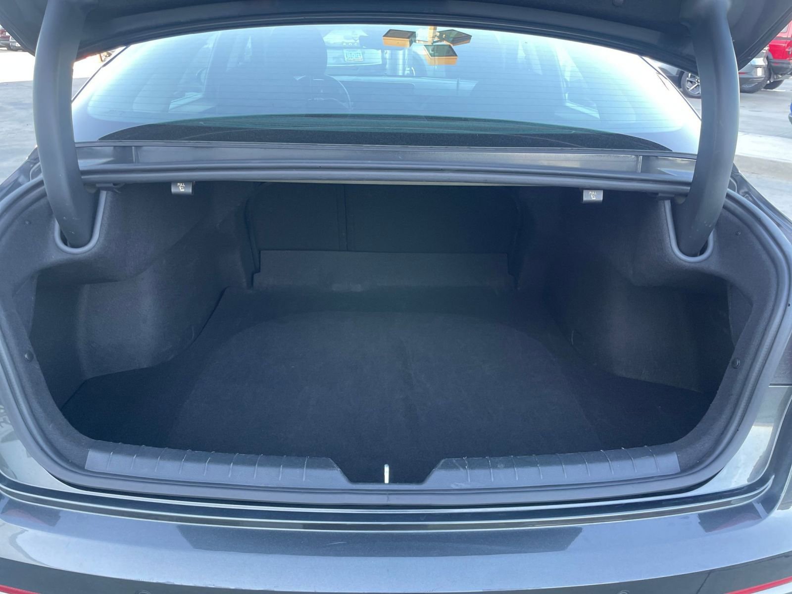 Thumbnail: 2025 Kia K5 - 31