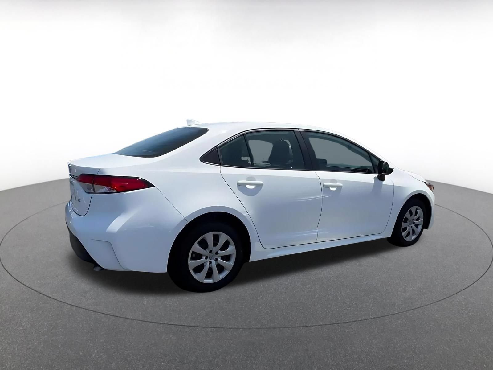 Thumbnail: 2025 Toyota Corolla - 15