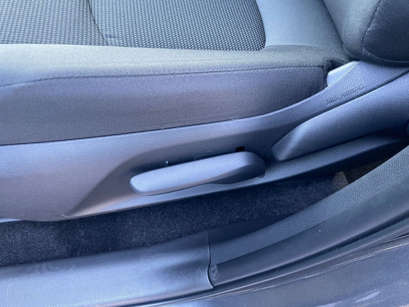 Thumbnail: 2025 Toyota RAV4 - 23