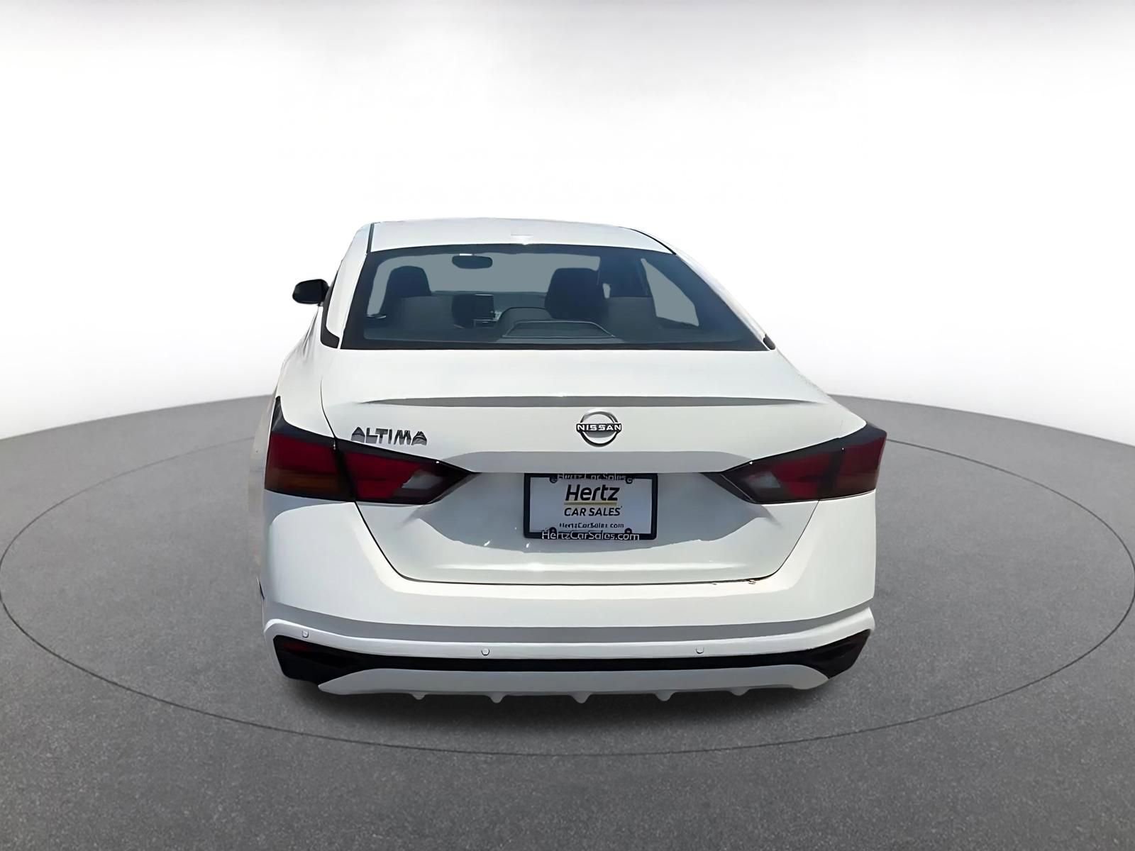Thumbnail: 2025 Nissan Altima - 12