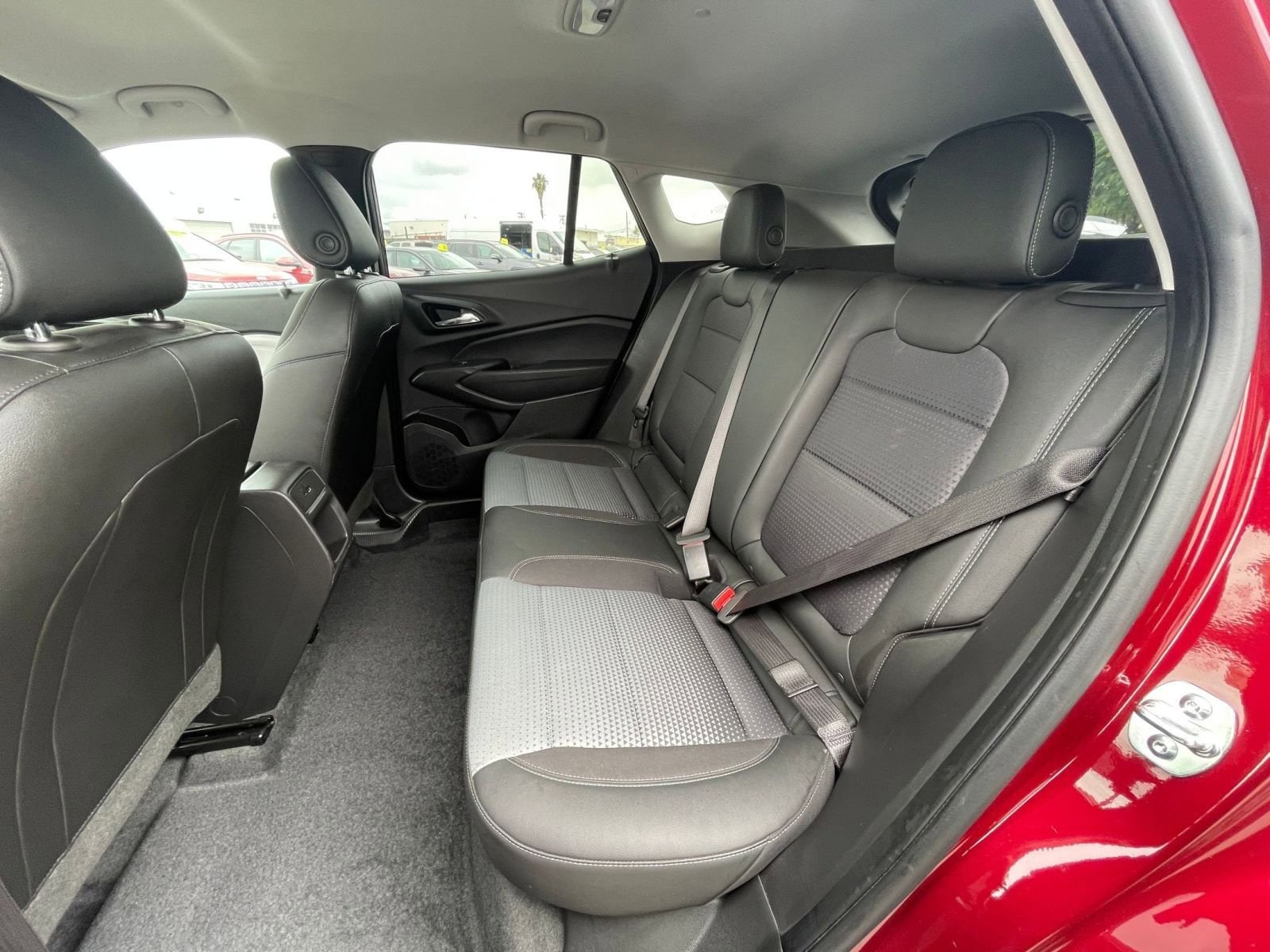 Thumbnail: 2025 Chevrolet Trax - 25