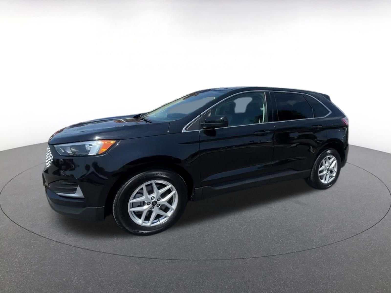 Thumbnail: 2024 Ford Edge - 8